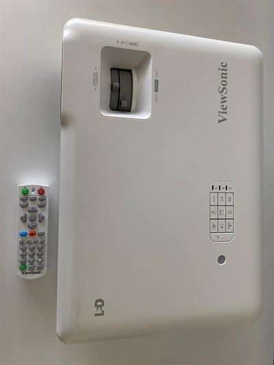 ViewSonic LS610HDH 2.El Projeksiyon Cihazı