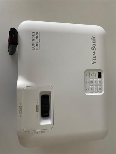 ViewSonic LS740W 2.El Projeksiyon Cihazı