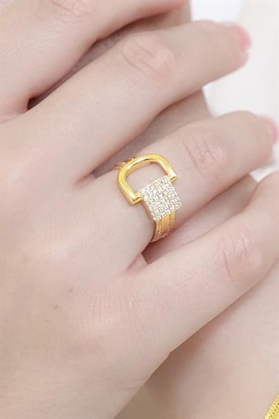 Sofia 14 Ayar 3 Sıra Toka Detaylı Altın Yüzük Sarı