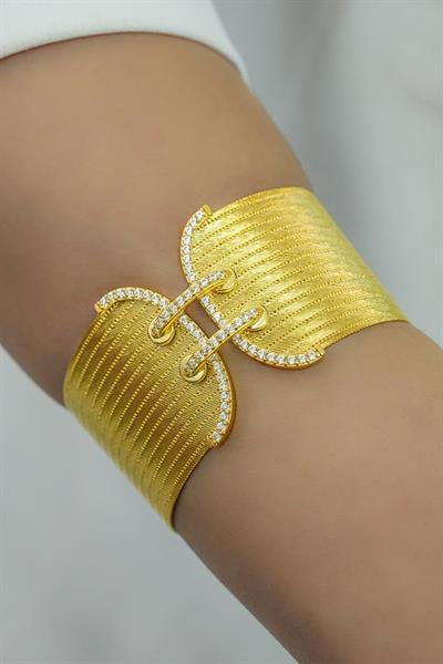 Solena 15 Sıra Toka Detaylı Hasır Altın Bilezik