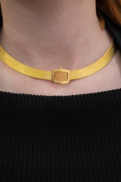 Ursula 5 Sıra Toka Detaylı Hasır Altın Kolye Sarı