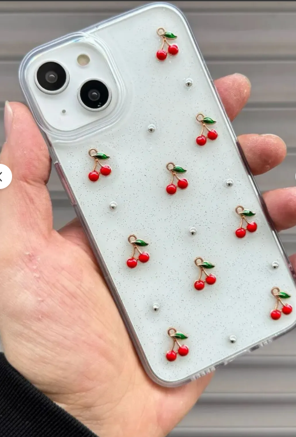 KVK PRİVACY Apple iPhone 15 Uyumlu Epoksi Kiraz Desenli Şeffaf Kılıf Simli Darbeye Karşı Dayanıklı Kapak