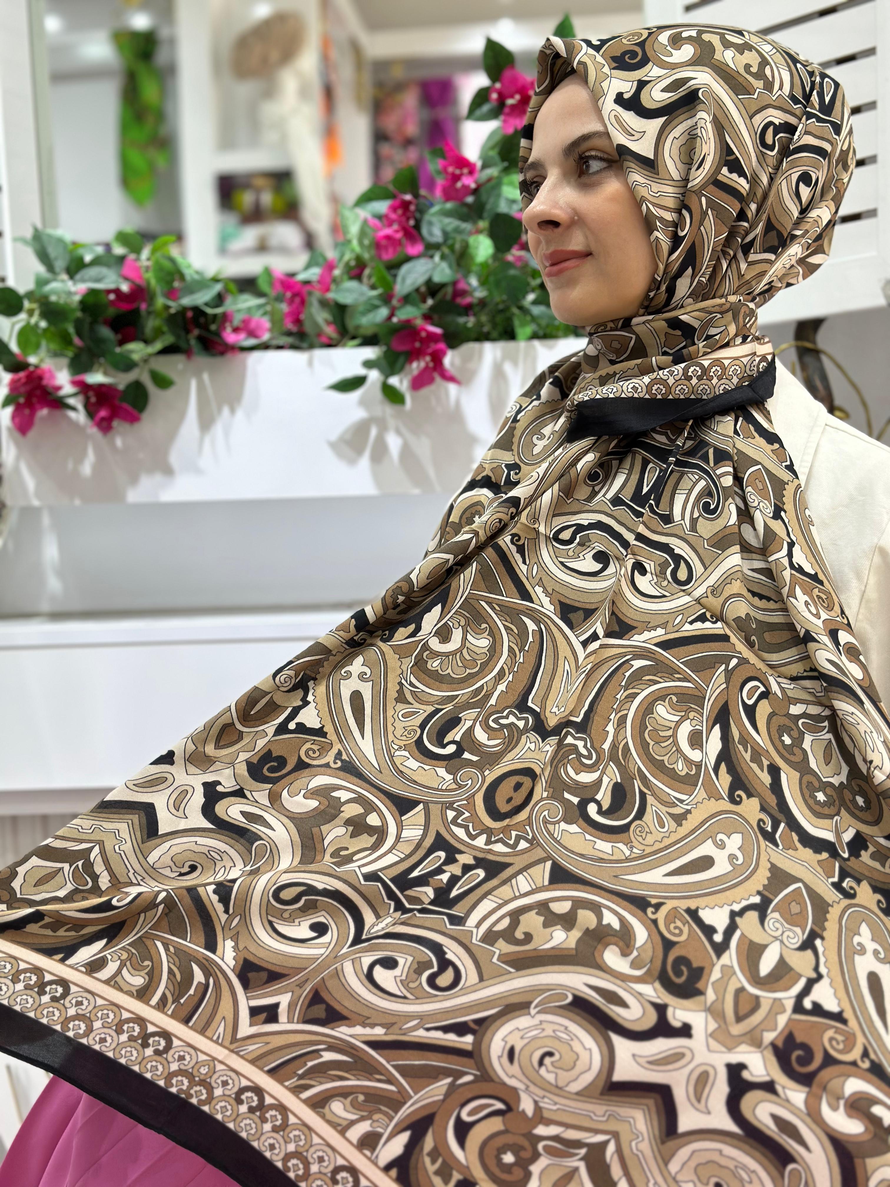 Armine Desenli Floş Viskon Şal 05
