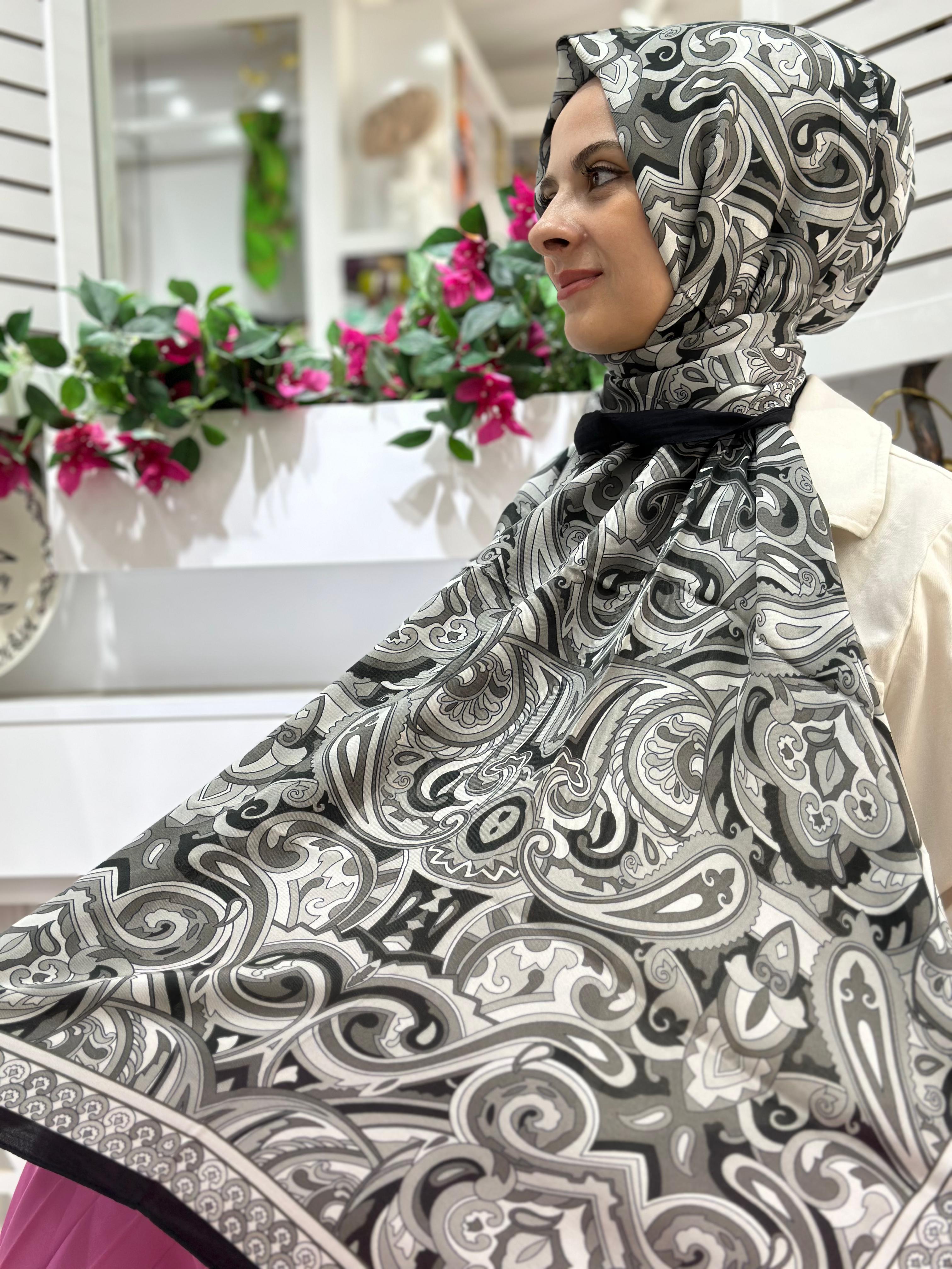 Armine Desenli Floş Viskon Şal 12