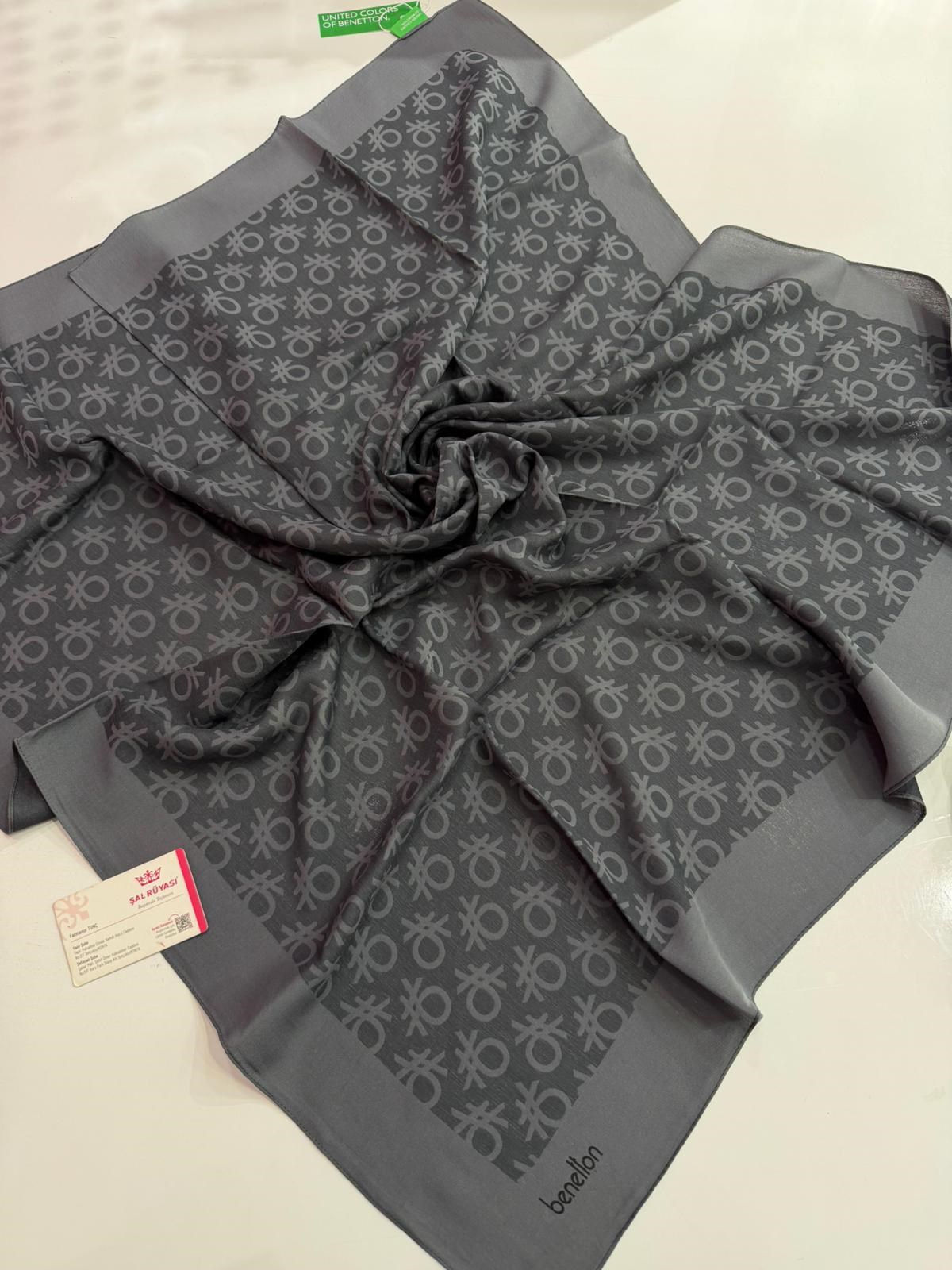 Benetton Monogram Elegante Eşarp 10