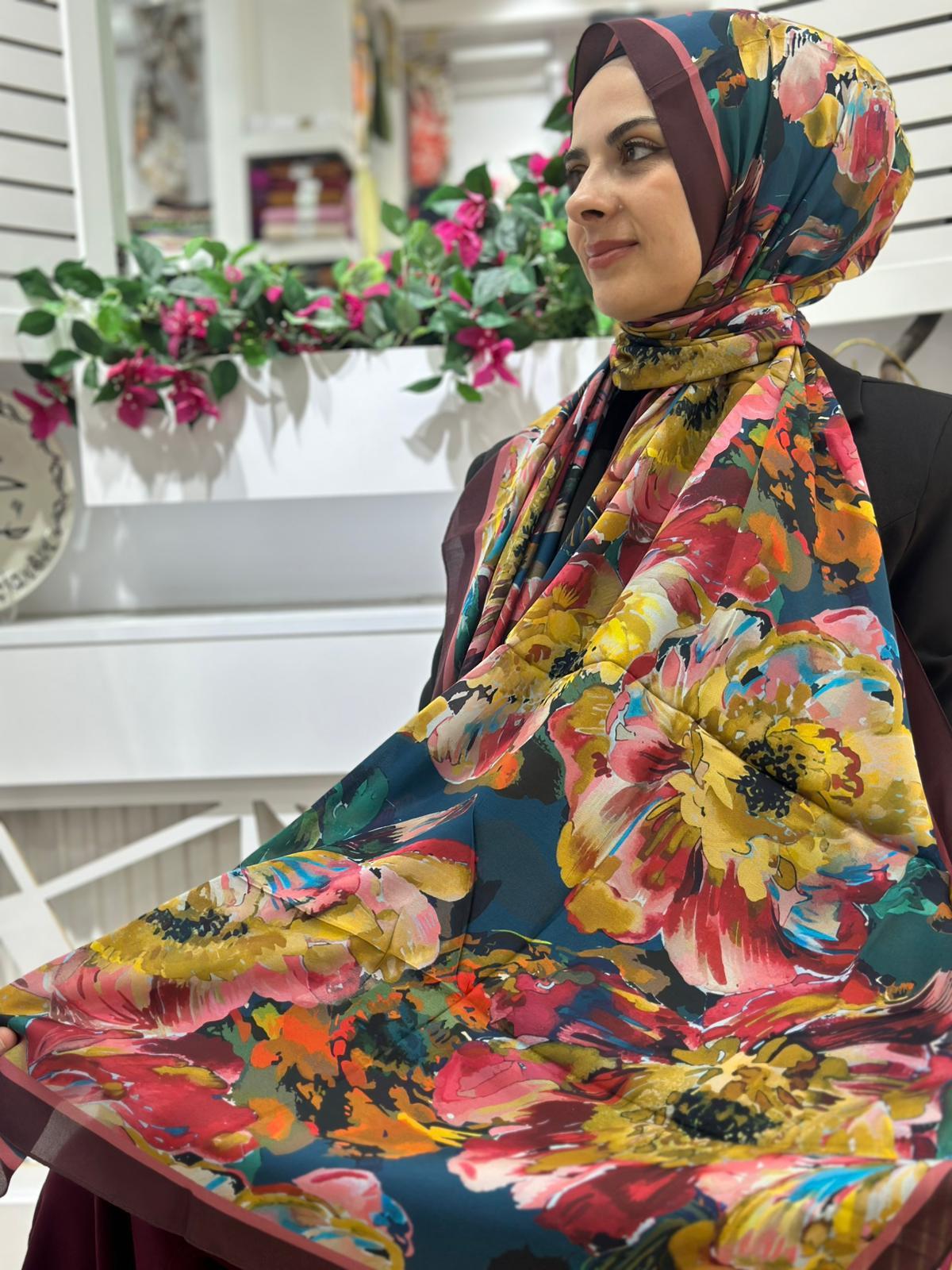 Ed Scarf Desenli Floş Viskon Şal 03