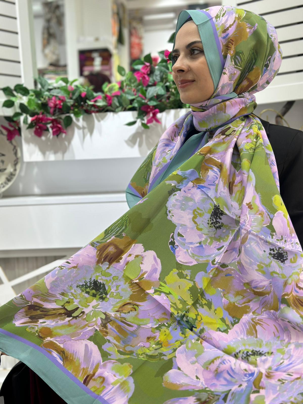 Ed Scarf Desenli Floş Viskon Şal 04