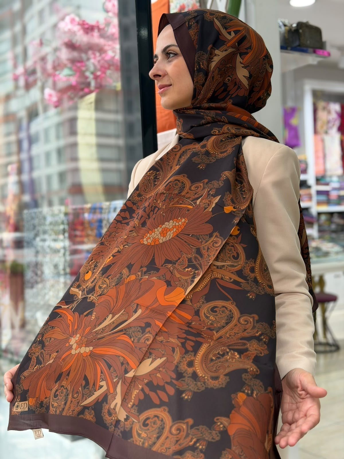 Ed Scarf Floş Viskon Şal Flare Desen Kahve Rengi