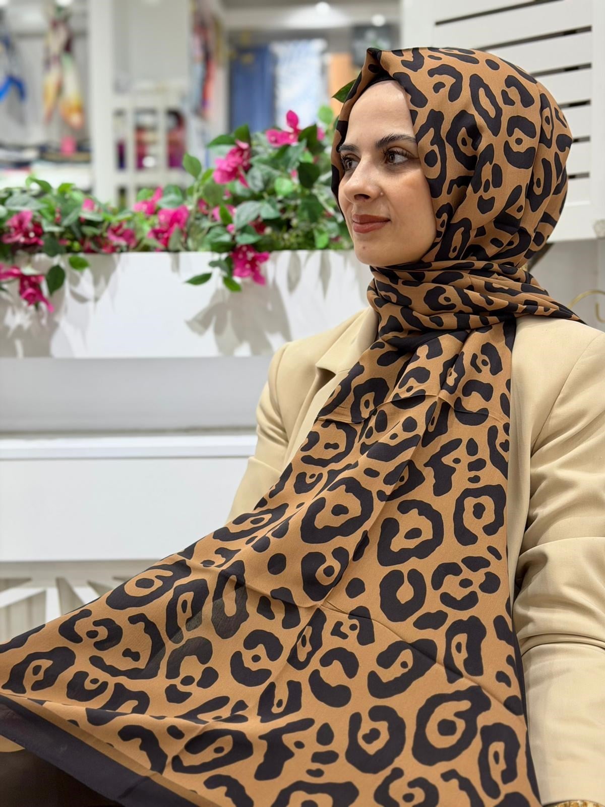 Ed Scarf Leopar Desenli Yeni Sezon Floş Viskon Şal 04