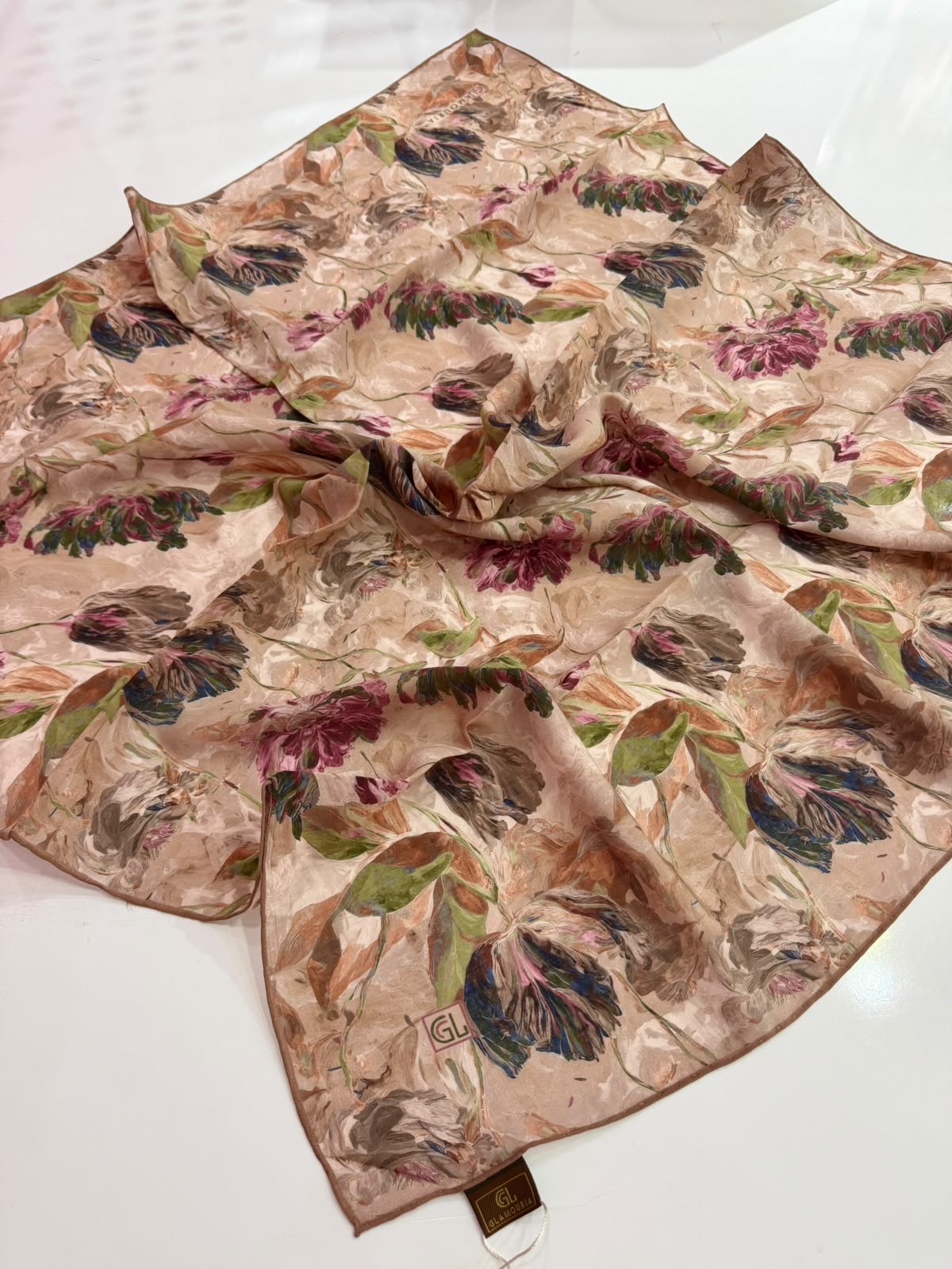 Glamouria Desenli Eşarp 12