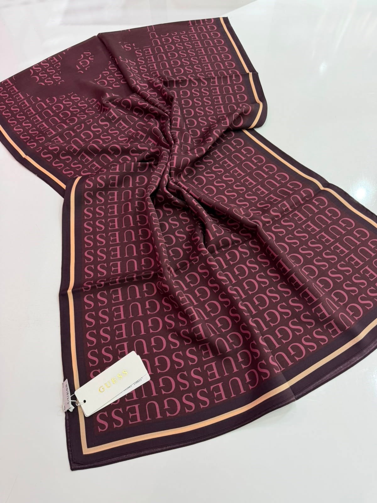 Guess İpek Şal Bordo Rengi