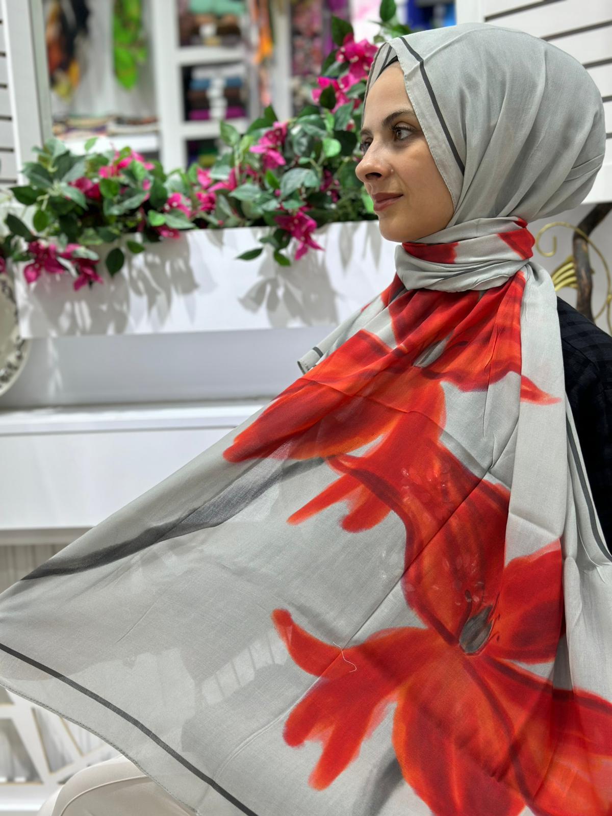 ipek Modal Velvet Bloom Desen Şal Gri Rengi