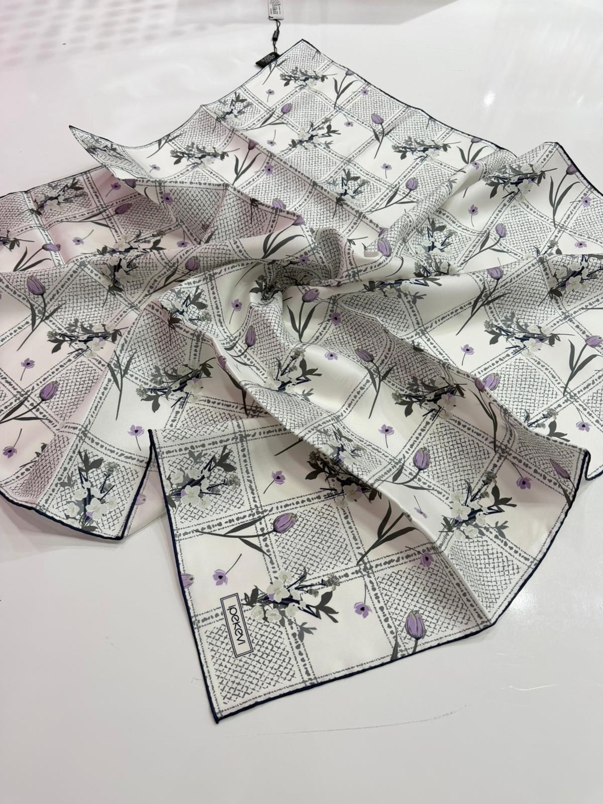 İpekevi Yeni Sezon Desenli Twill İpek Eşarp 01