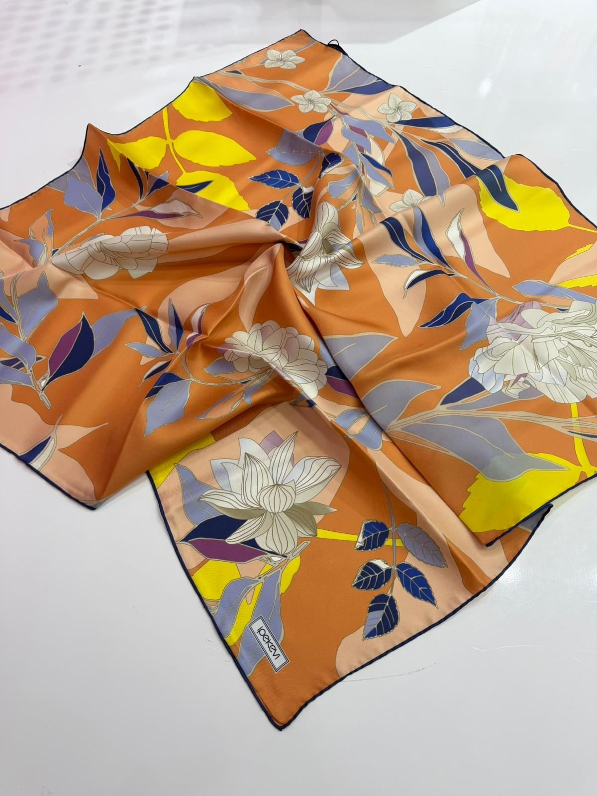 İpekevi Yeni Sezon Desenli Twill İpek Eşarp 02
