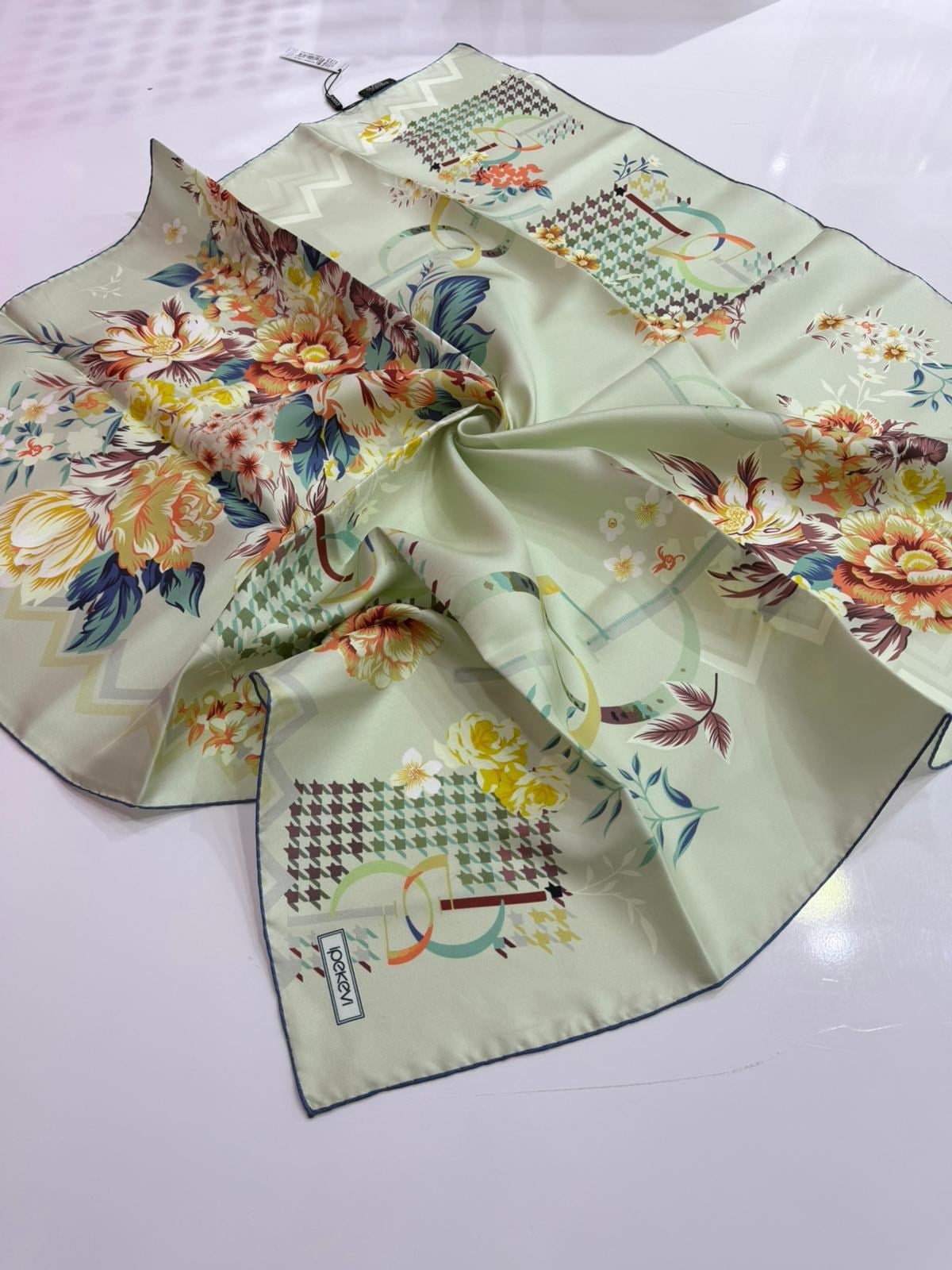 İpekevi Yeni Sezon Desenli Twill İpek Eşarp 02
