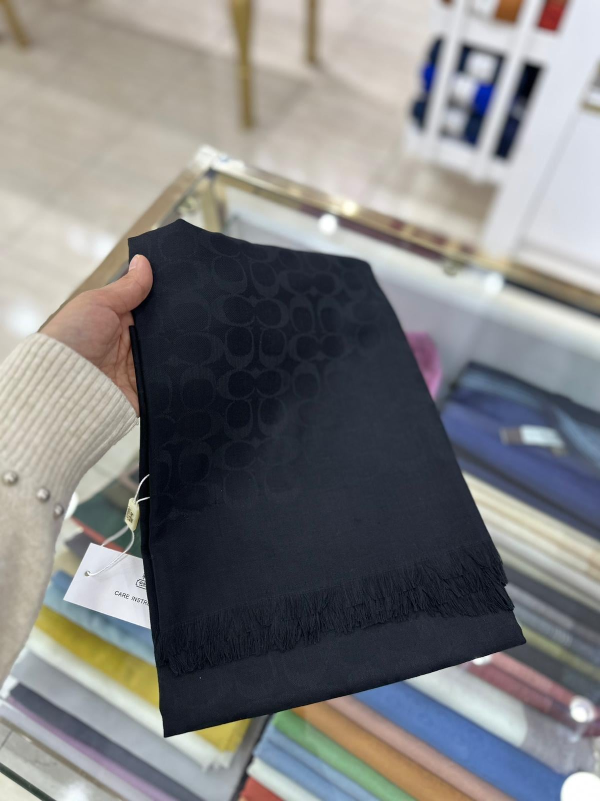 İthal Yün Pamuk Şal Siyah Rengi