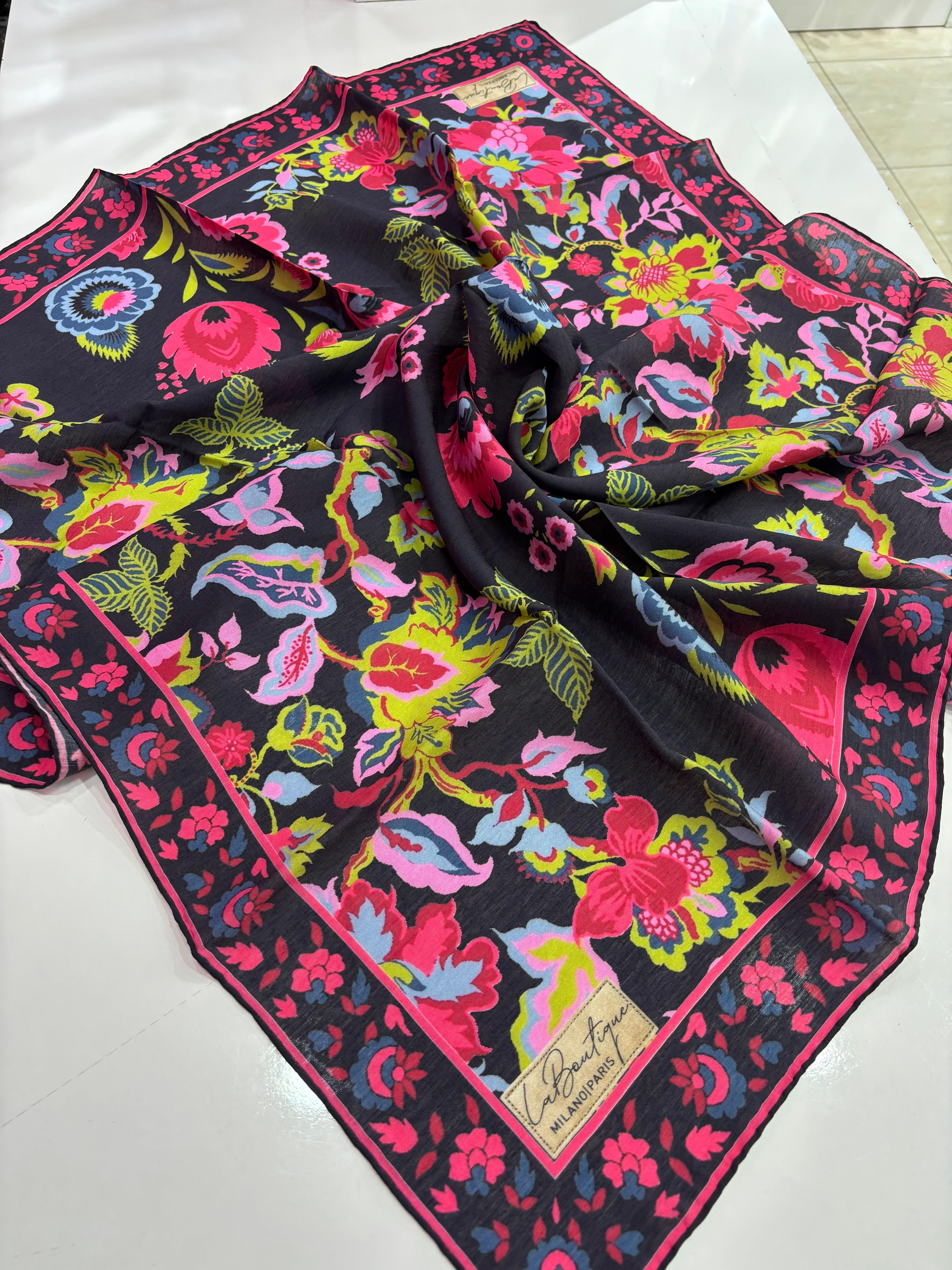 La Boutique Desenli Güz Eşarp 2400-03