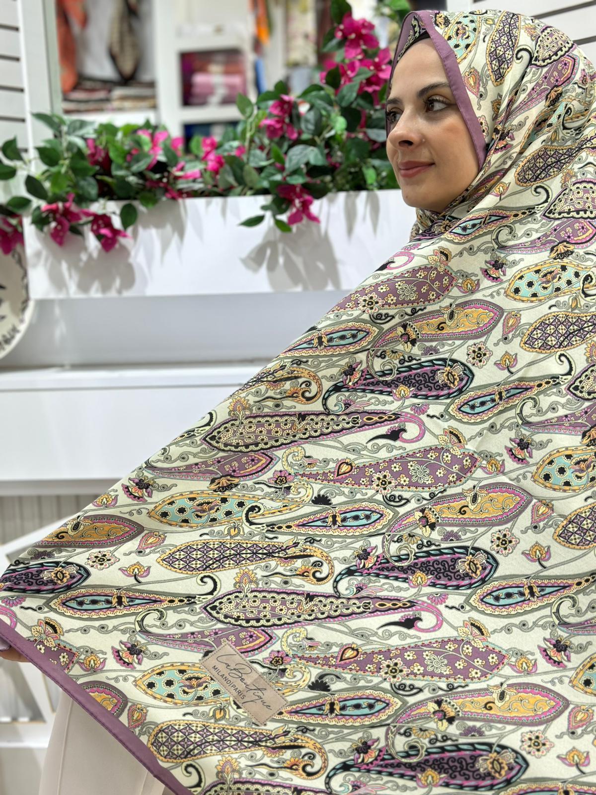 La Boutique Desenli Özel Seri Şal ÖSS254506