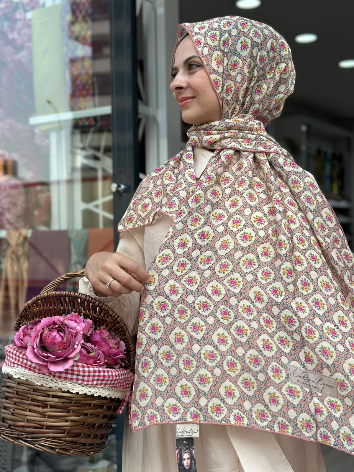La Boutique Yaz Serinliği Şal 