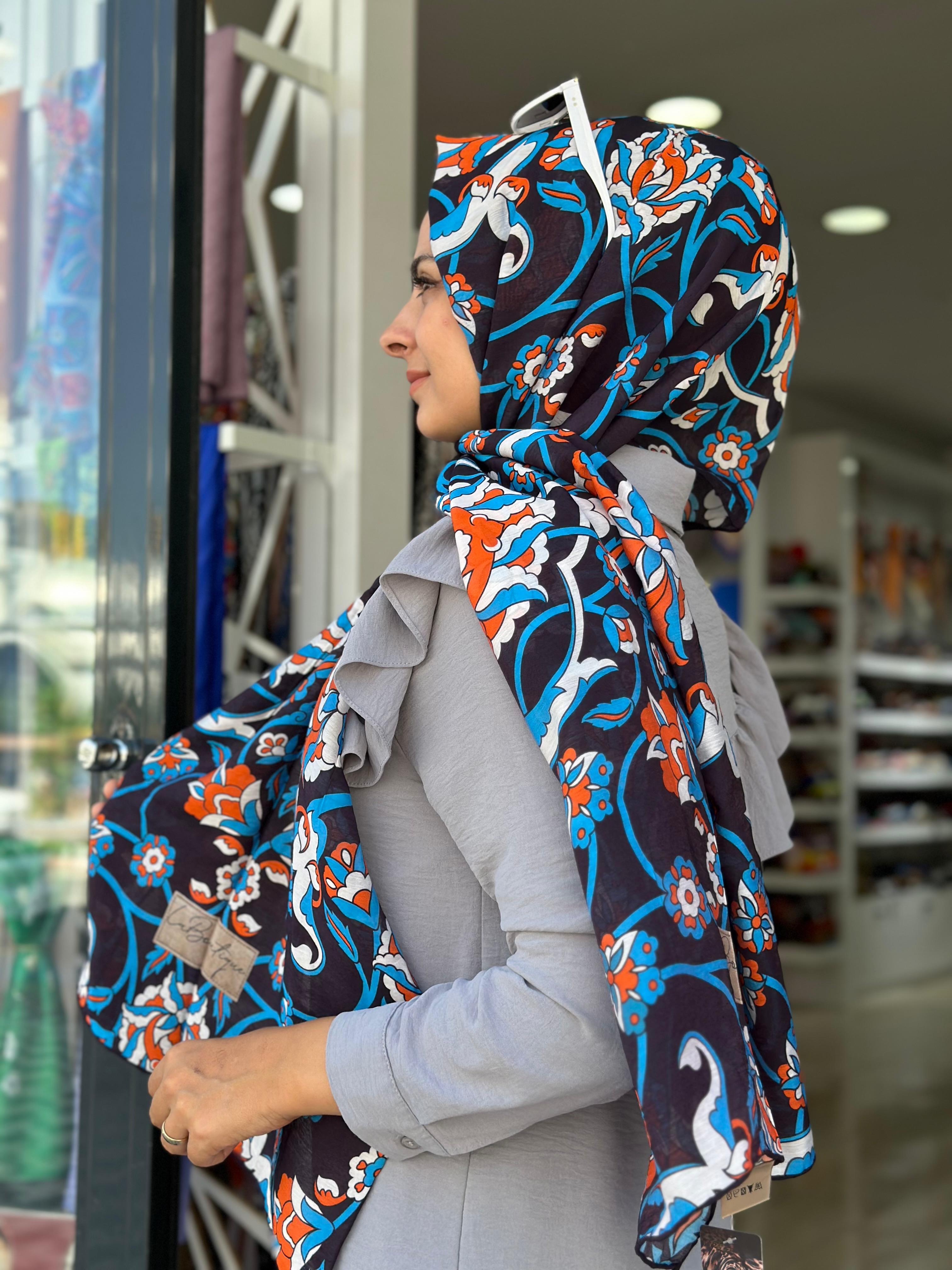 La Boutique Yaz Serinliği Şal 01