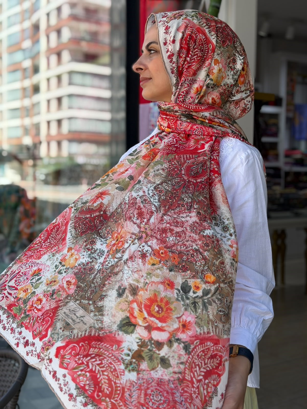La Boutique Yeni Sezon Desenli Güz Yaz Serinliği Şal 05
