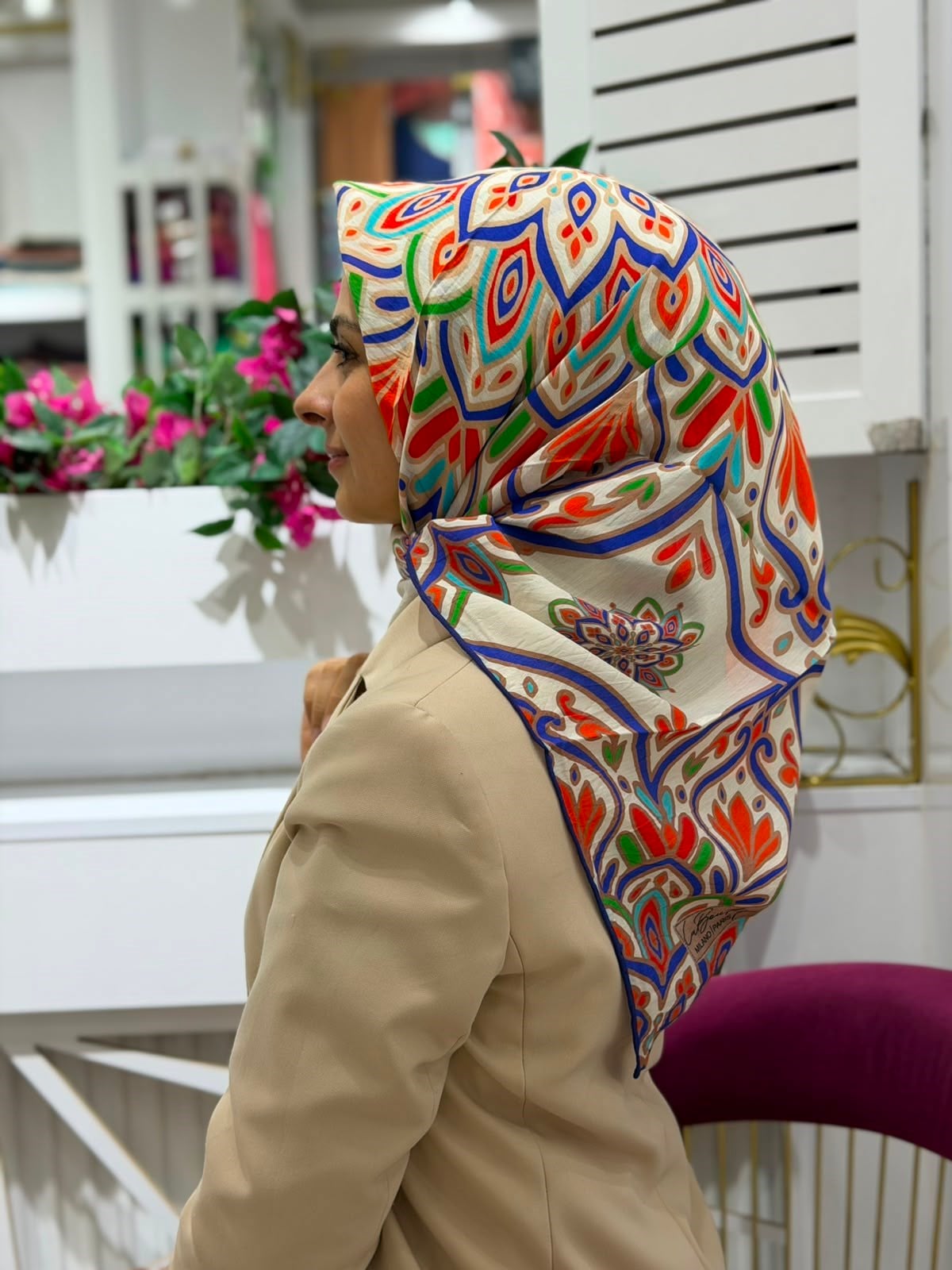 La Boutique Yeni Sezon Desenli Güz Yaz Serinliği Eşarp 01