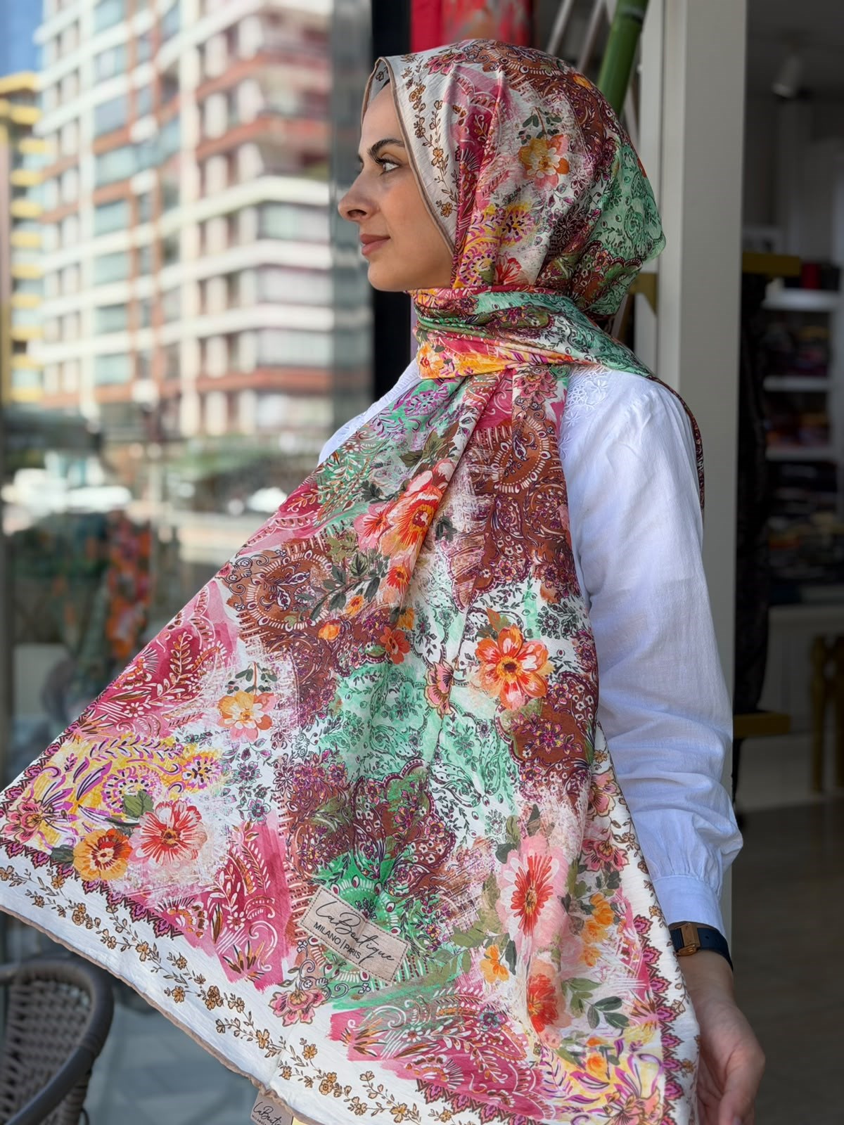 La Boutique Yeni Sezon Desenli Güz Yaz Serinliği Şal 04