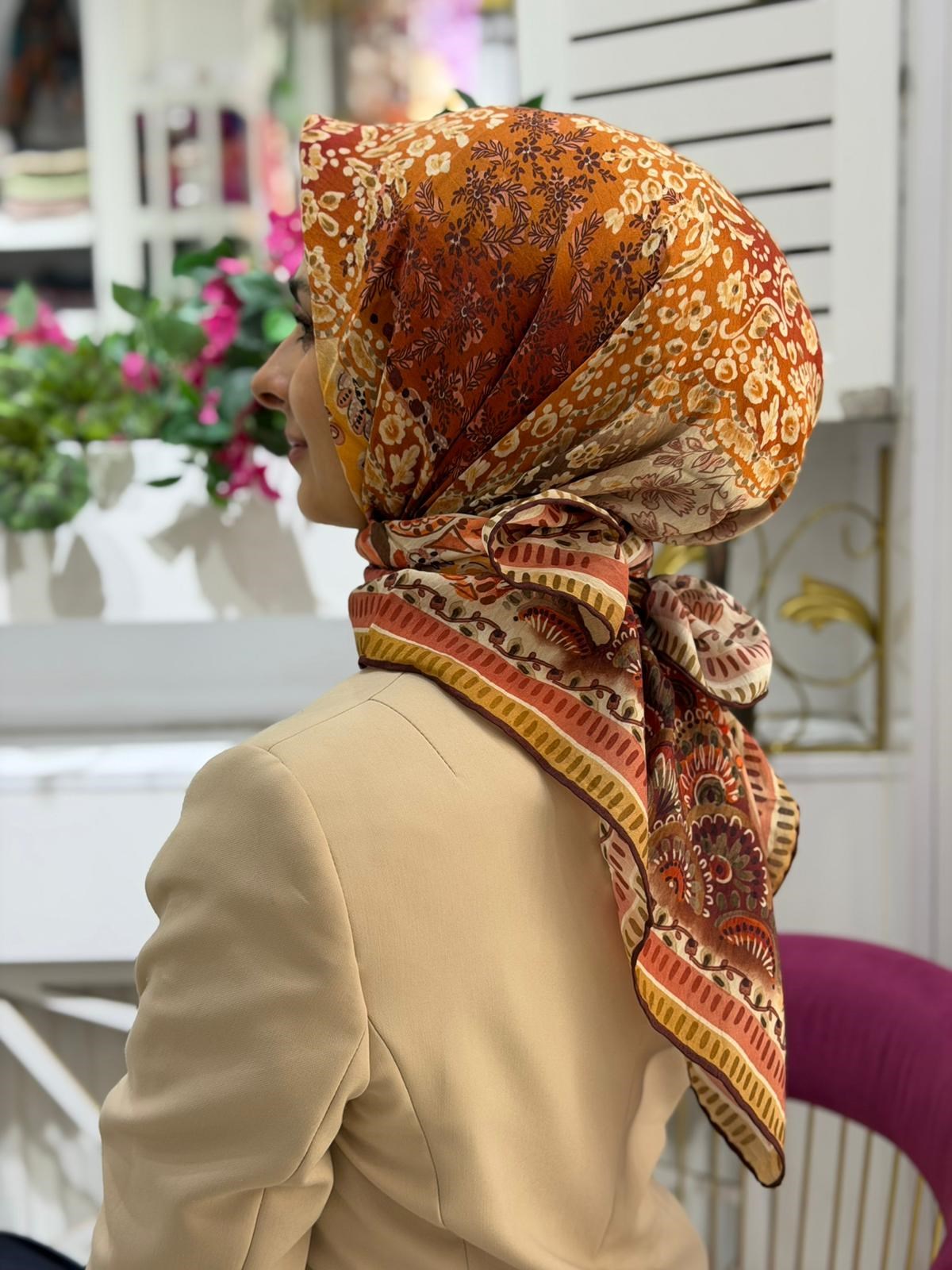 La Boutique Yeni Sezon Desenli Güz Yaz Serinliği Eşarp 04
