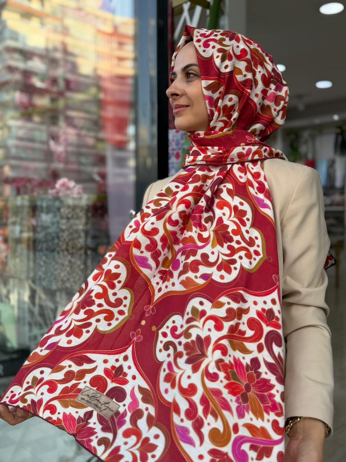 La Boutique Yeni Sezon Desenli Güz Yaz Serinliği Şal 05