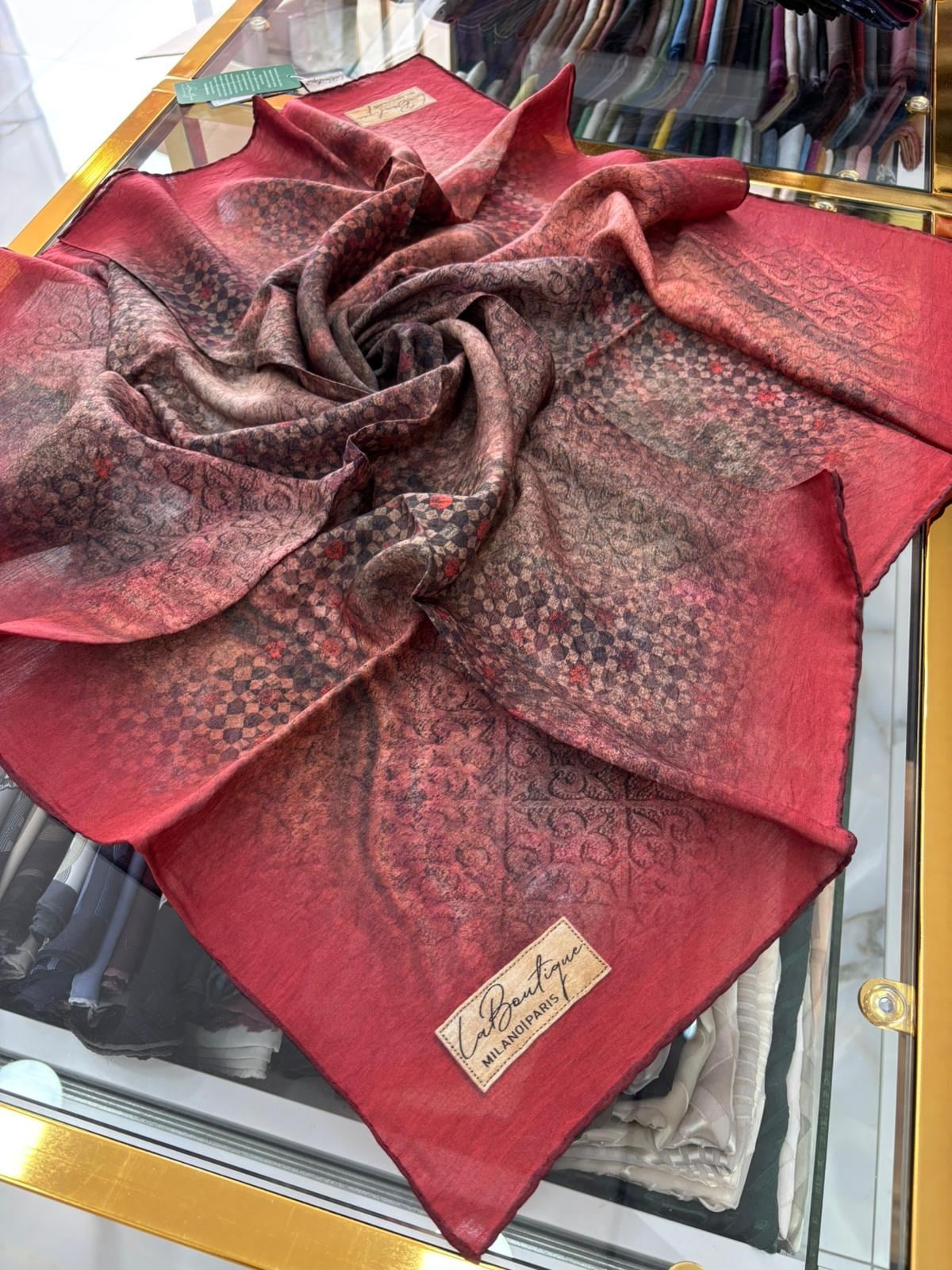 La Boutique Yeni Sezon Desenli Güz Yaz Serinliği Eşarp 03