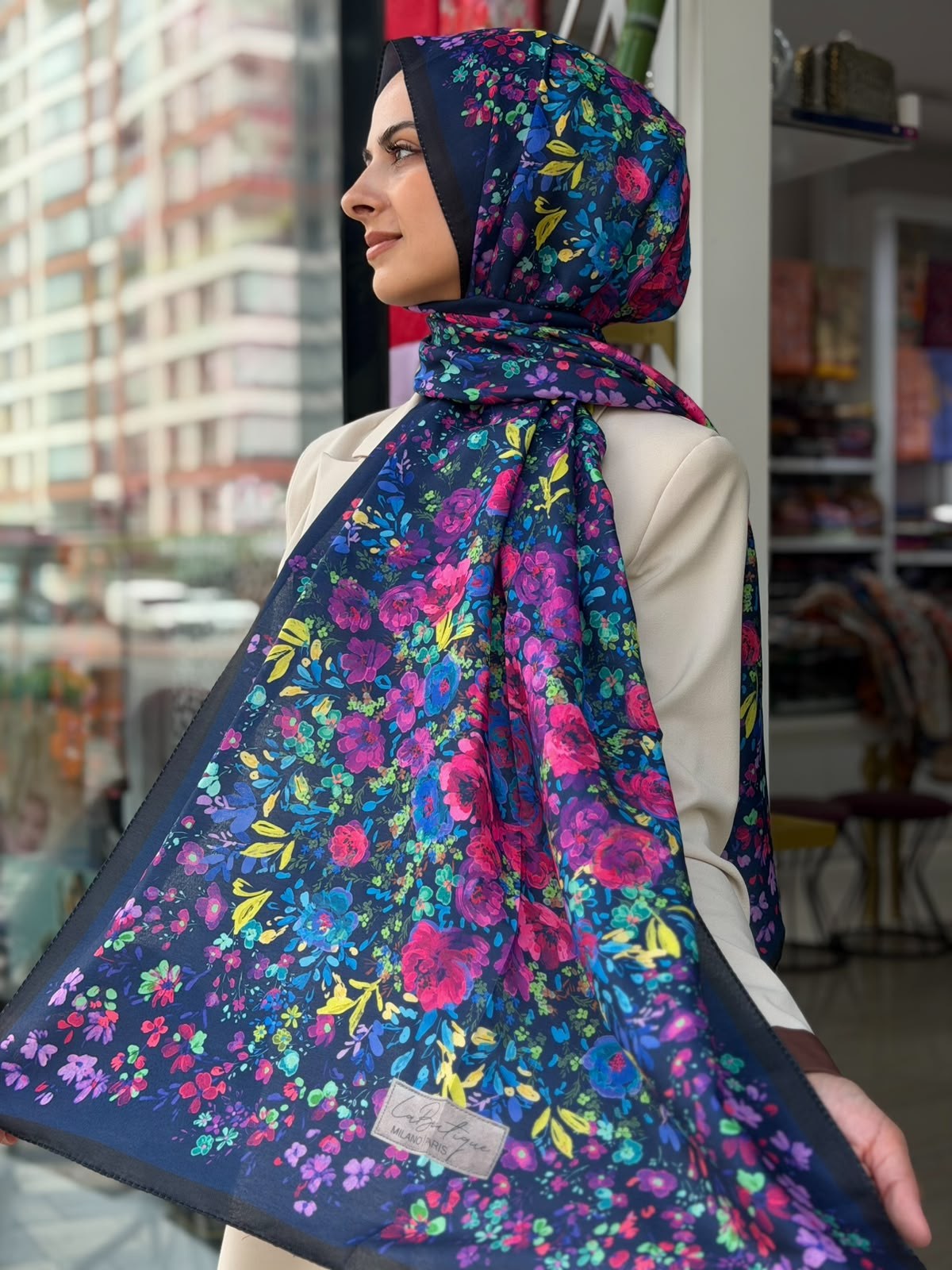 La Boutique Yeni Sezon Desenli Özel Seri Şal 08