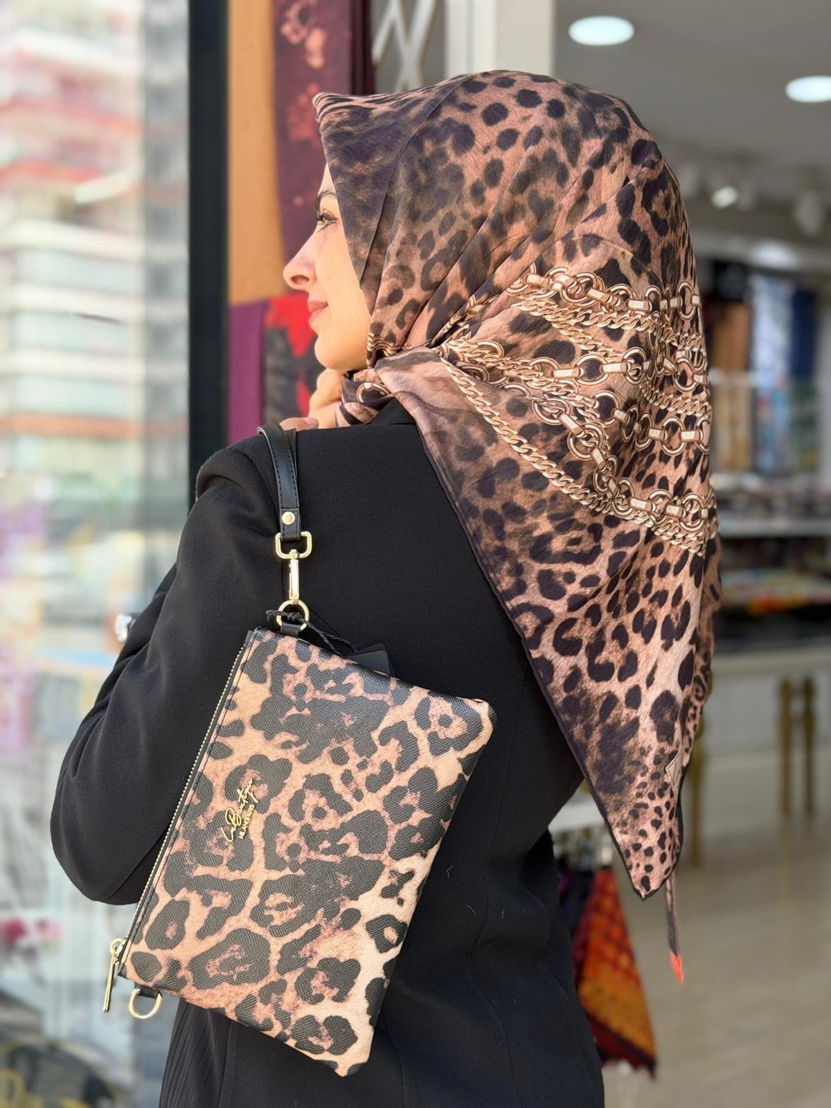 La Boutique Yeni Sezon Güz Yaz Serinliği Eşarp 01