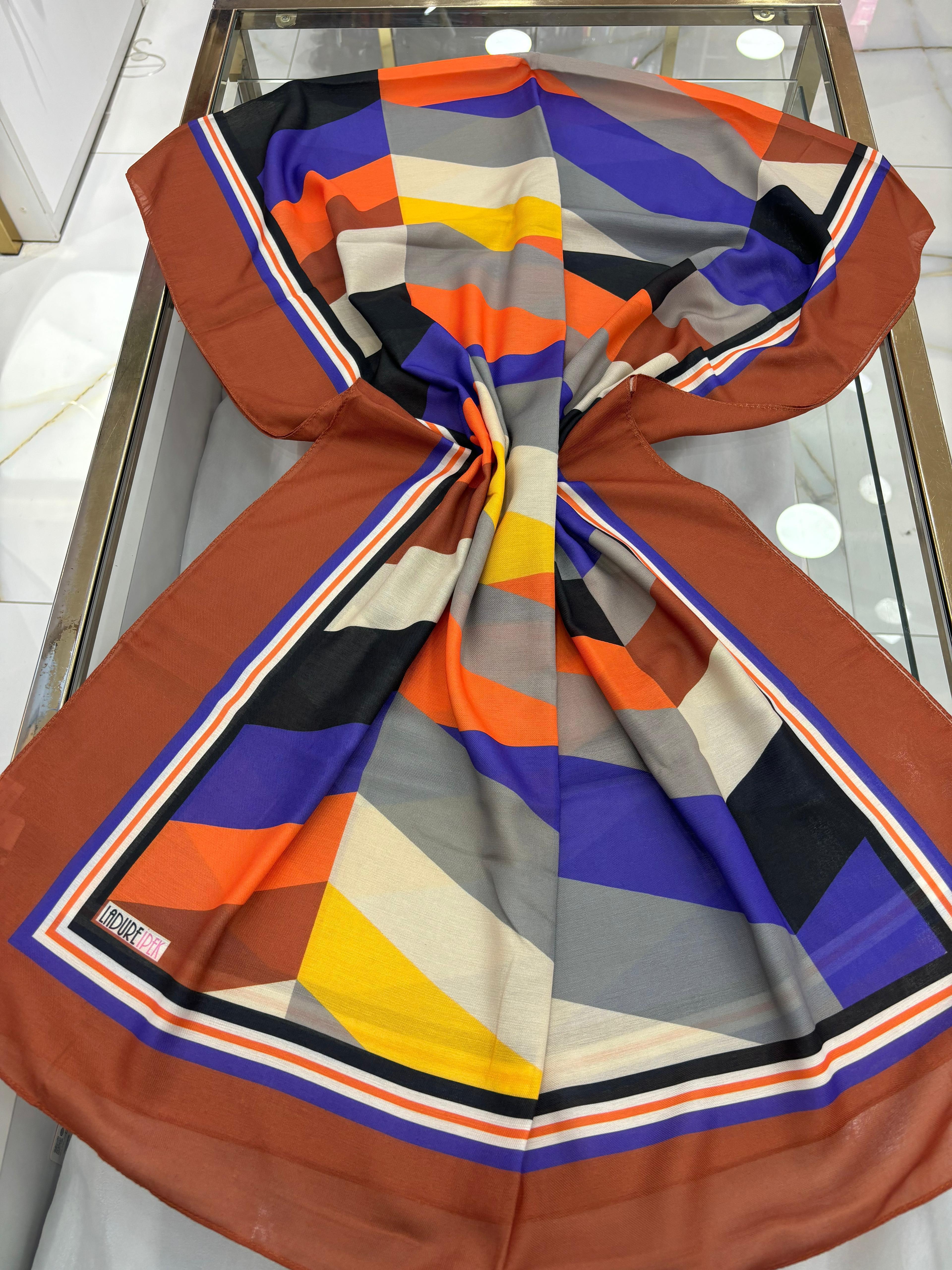 Ladure Desenli Butik Şal Kahve Rengi