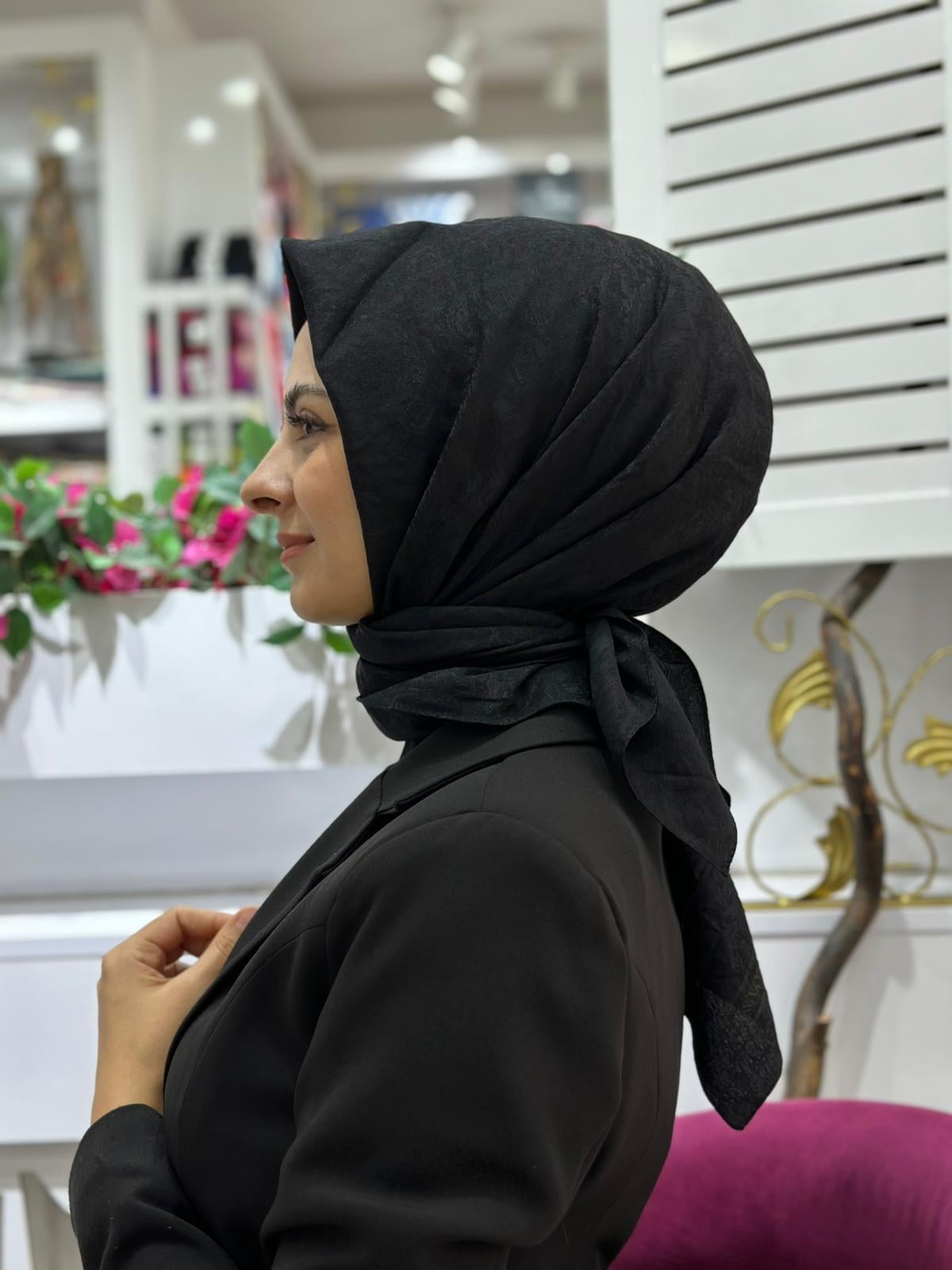 Liza Efekt Şal 01 Siyah Rengi