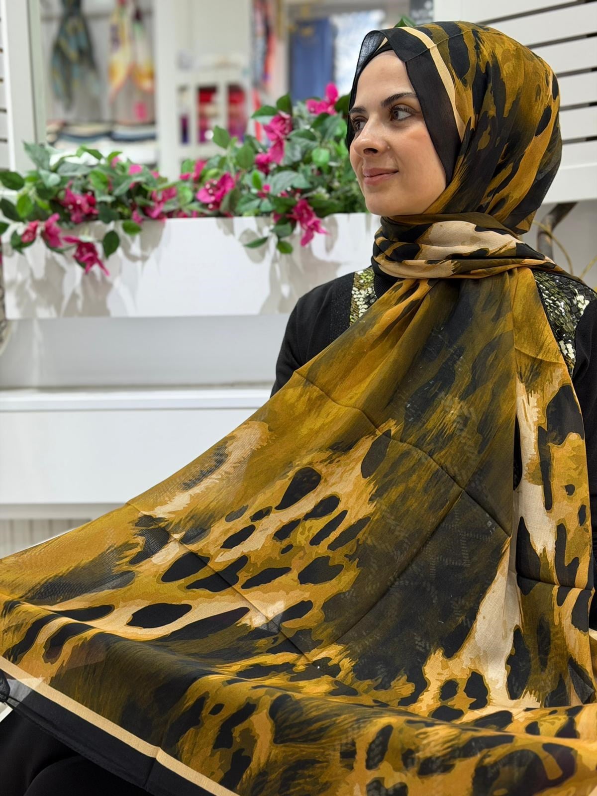 Pablio Ferre Leopar Desenli Şal 03
