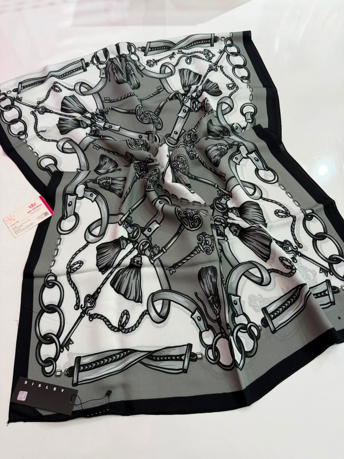 Sisley Desenli Floş Viskon Şal 08