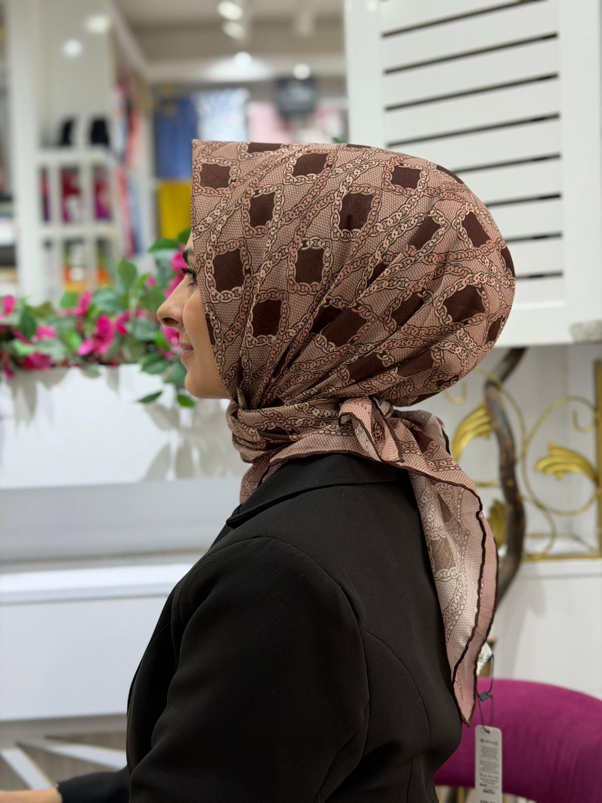 Siyane Desenli Natural Eşarp 13