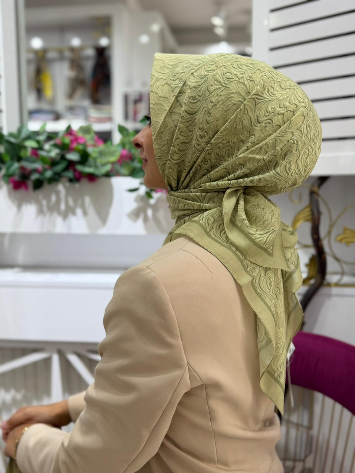 Siyane Desenli Soft Eşarp 10