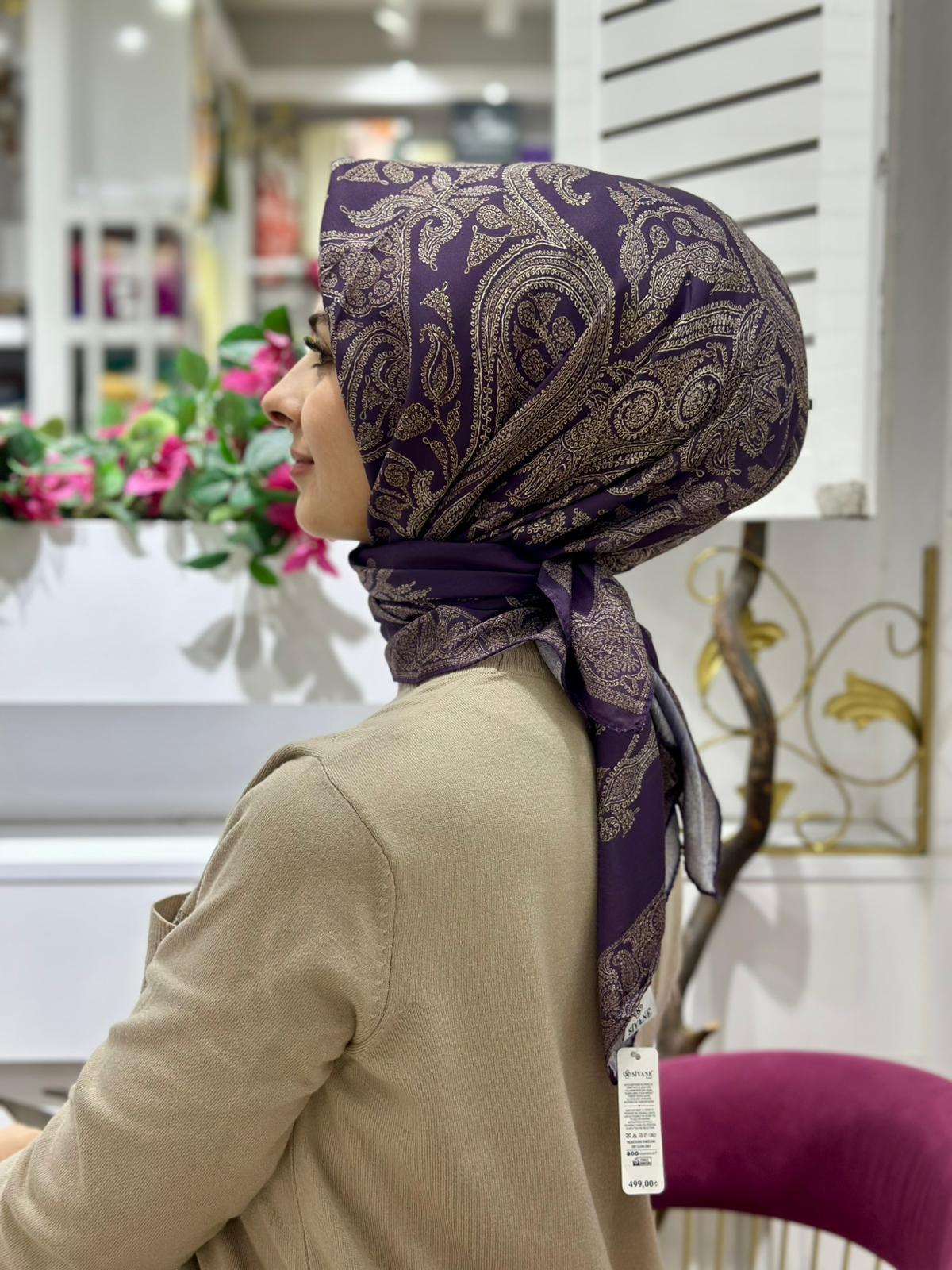 Siyane Motif Desenli Eşarp 25