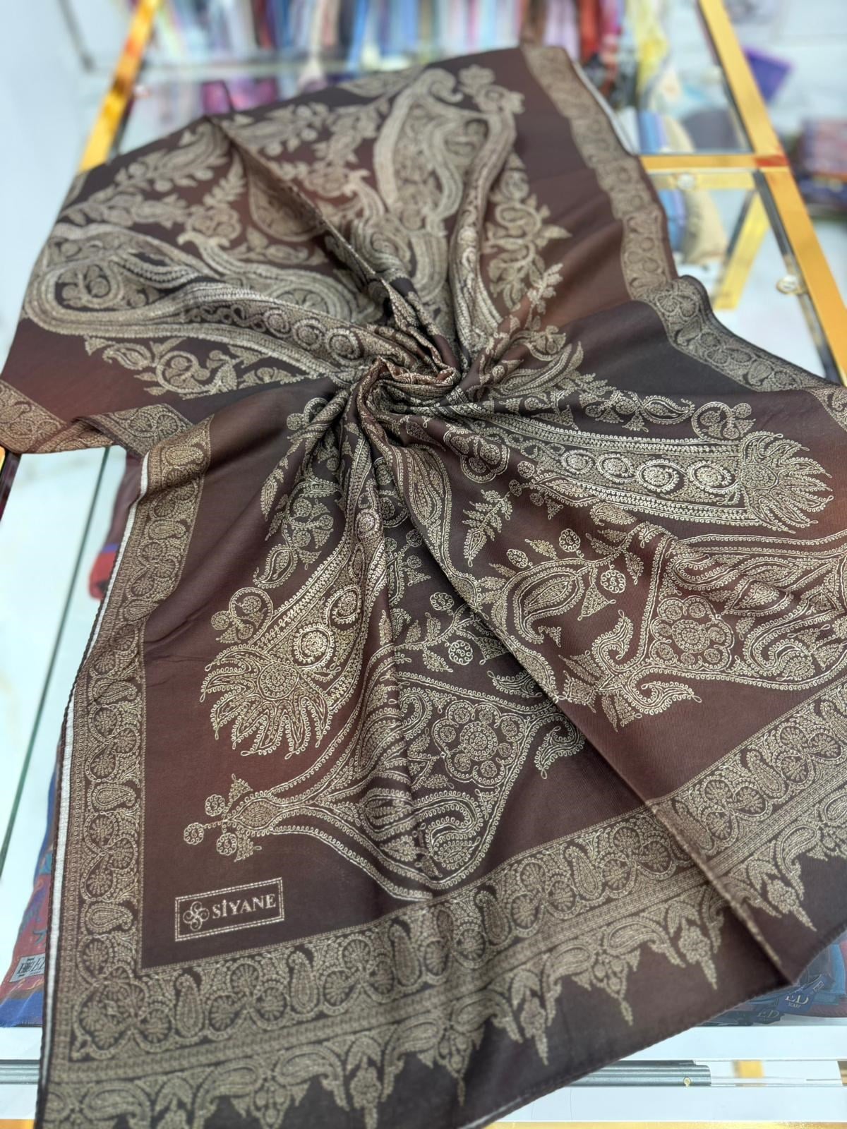Siyane Motif Renk Geçişli Şal 08