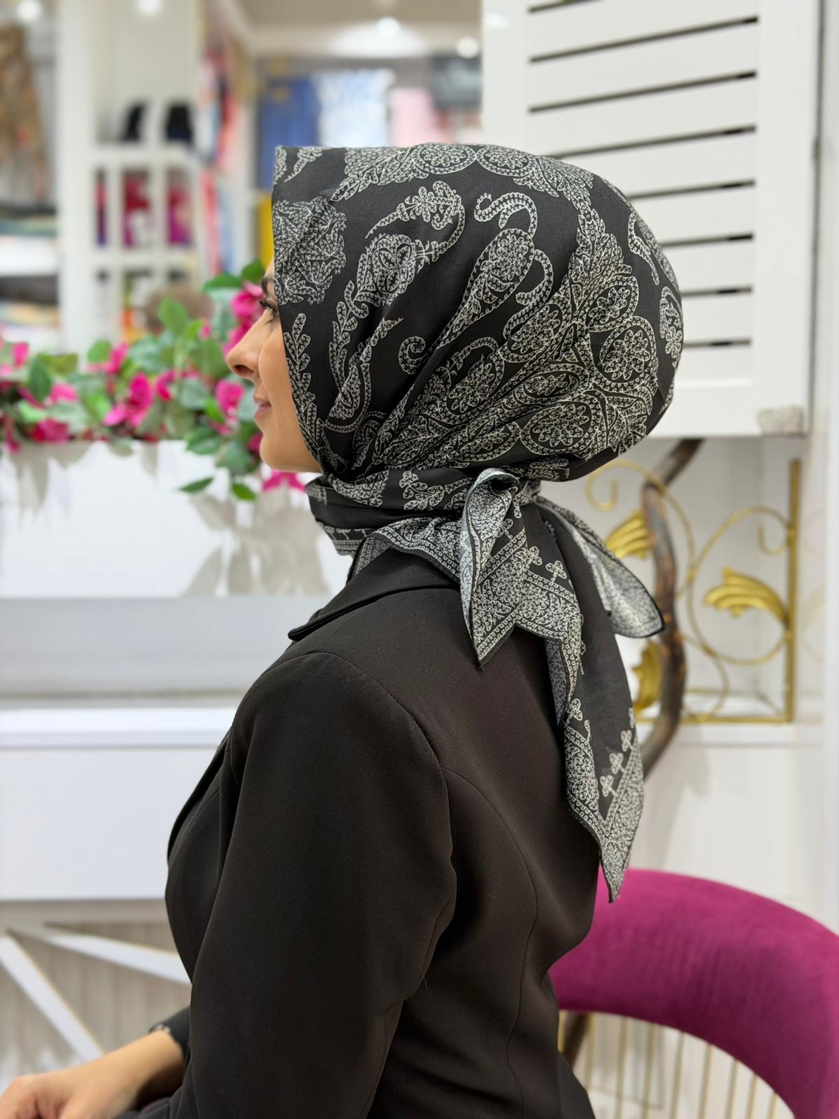 Siyane Yeni Motif Eşarp 20