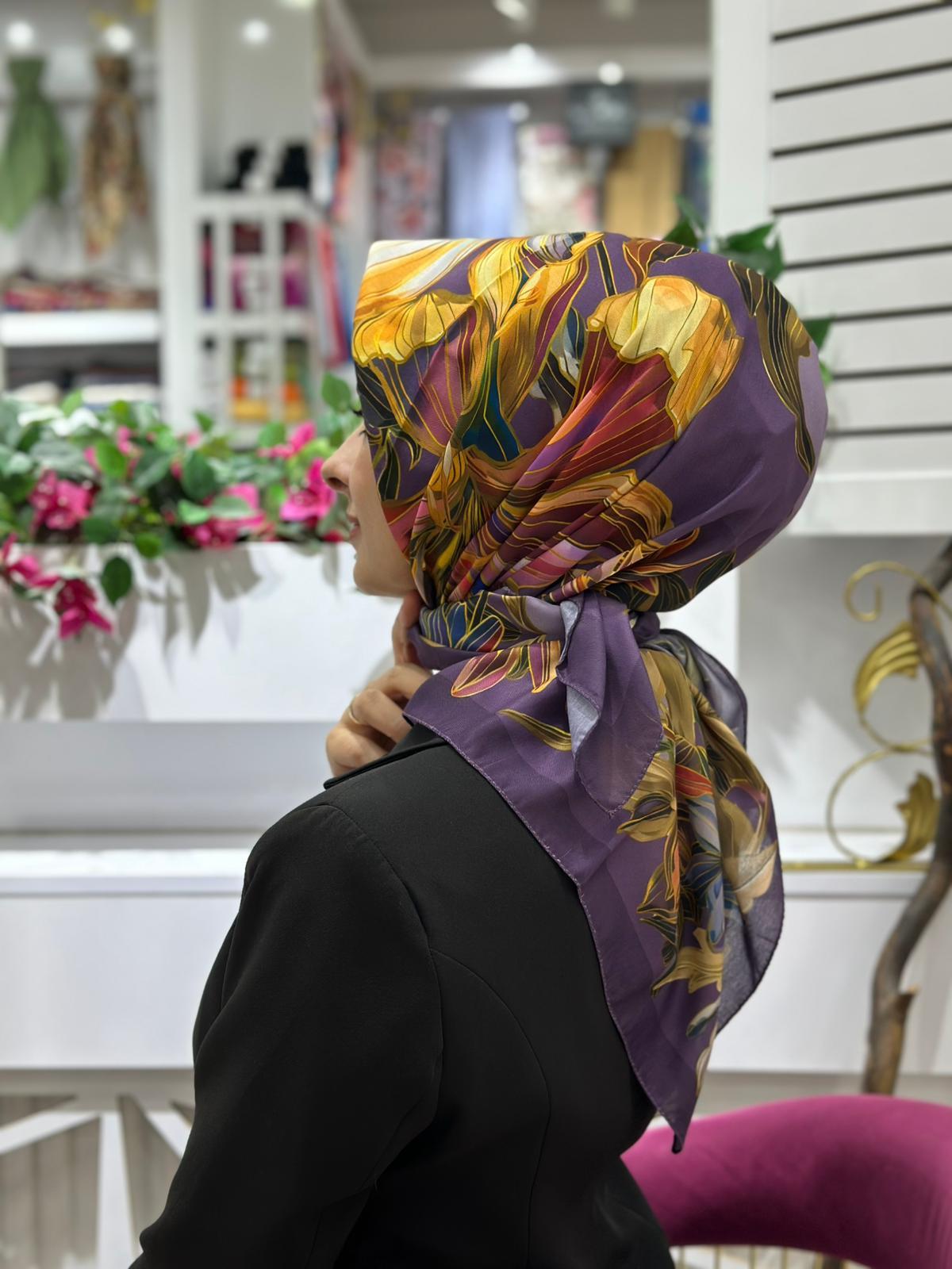 Siyane Zambak Eşarp 03
