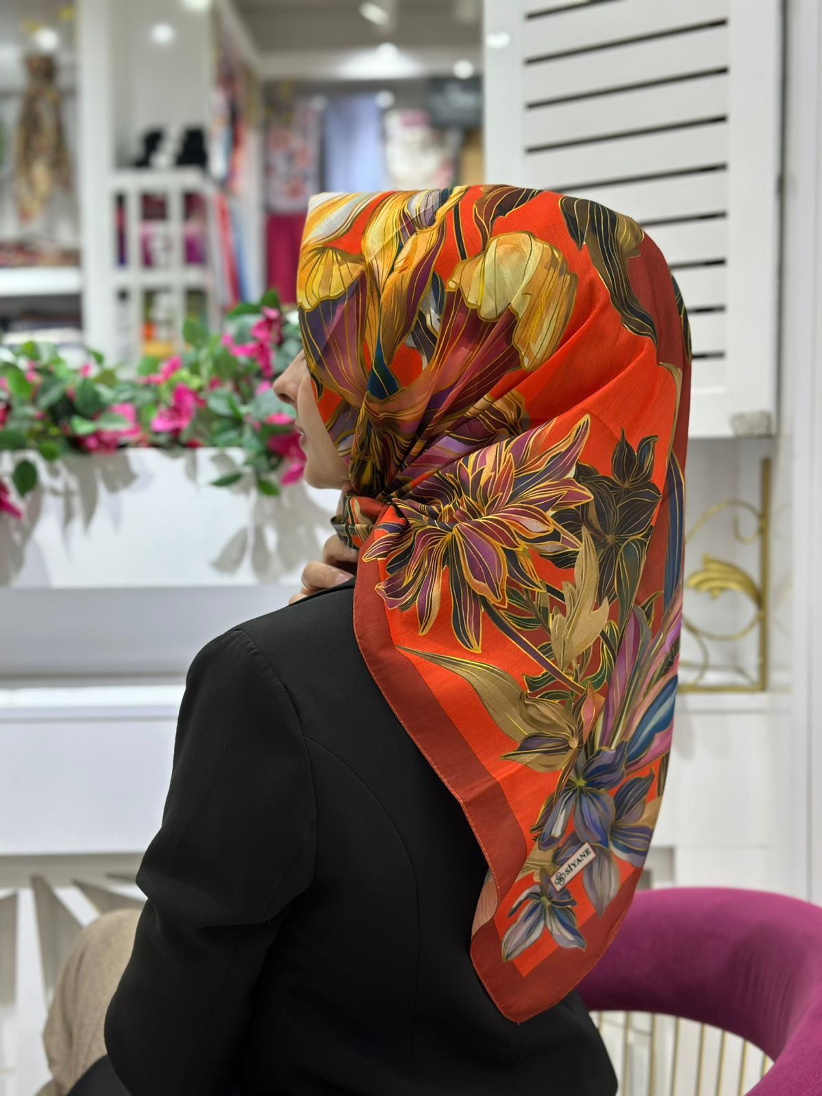 Siyane Zambak Eşarp 07