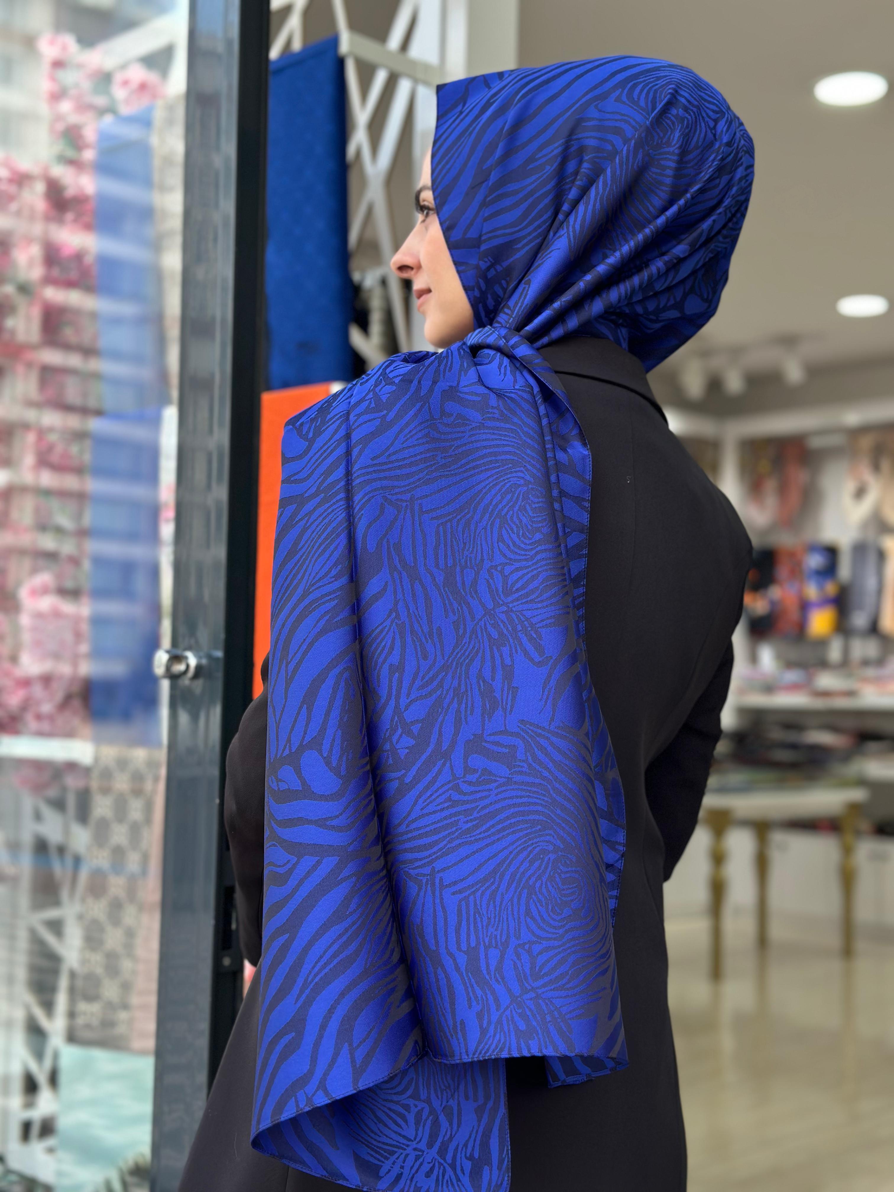 Siyane Zebra Desenli Saks Rengi