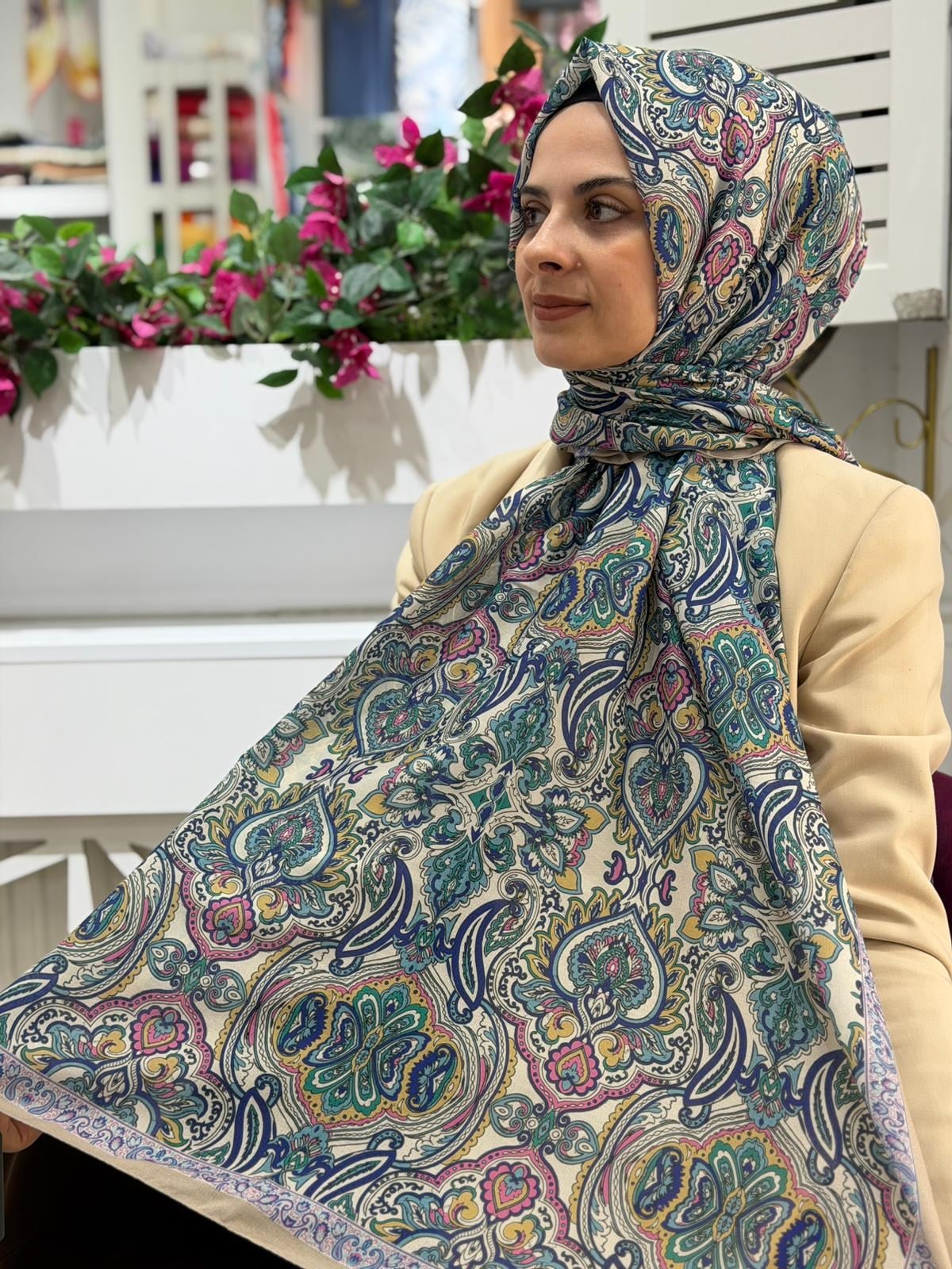 Zer Etro Desenli Şal 05