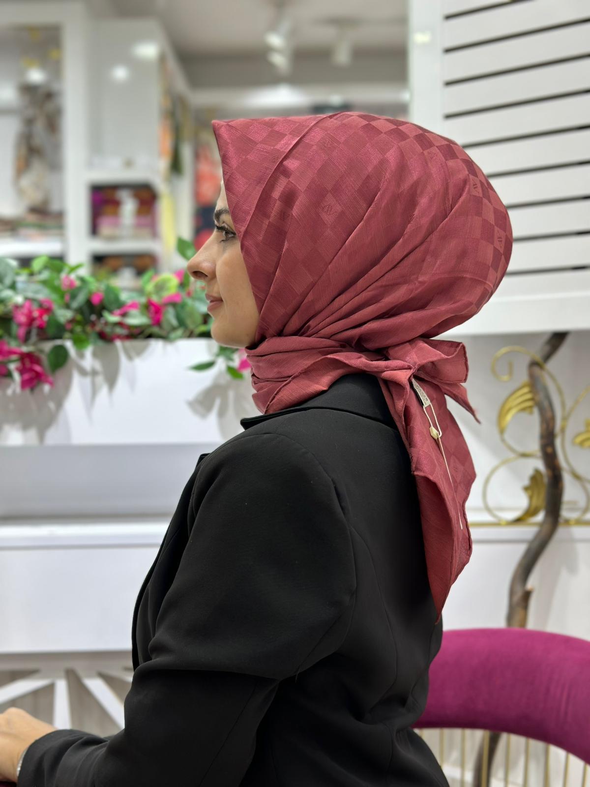 Armine Dama Serisi Eşarp 32