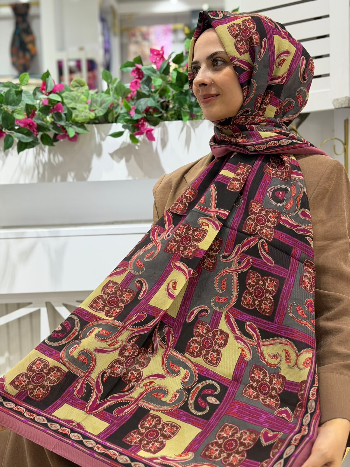 Armine Premium Desenli Şal 02