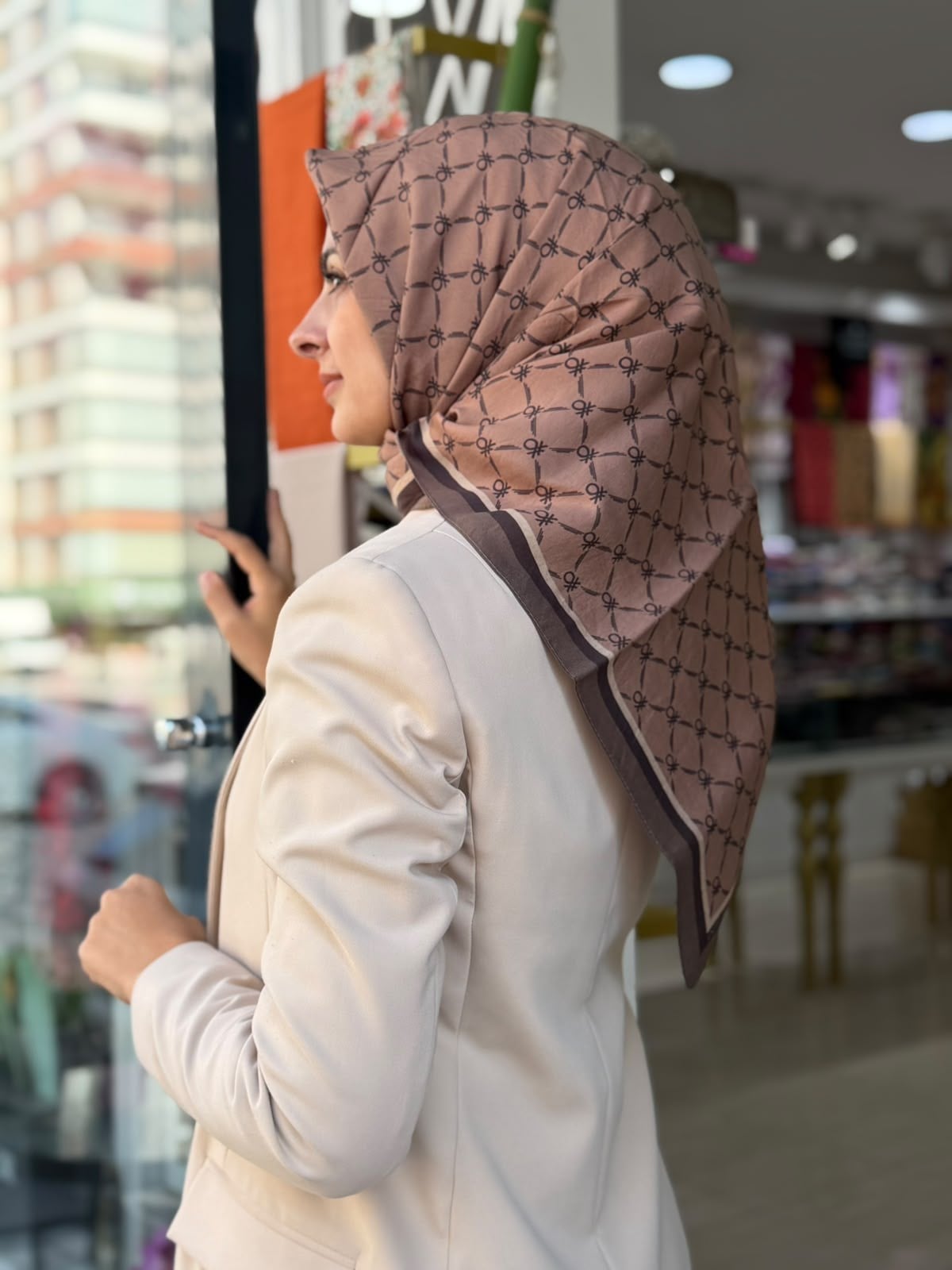 Benetton Desenli Eşarp