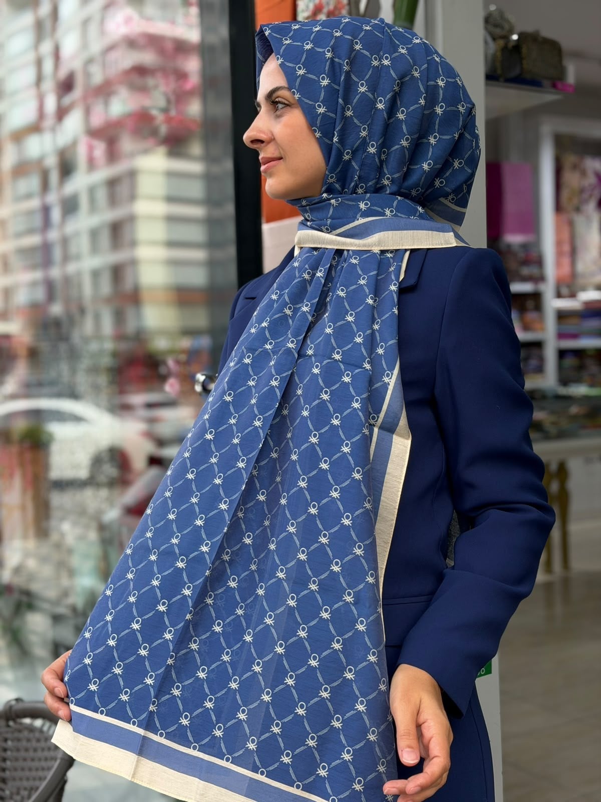 Benetton Desenli Şal