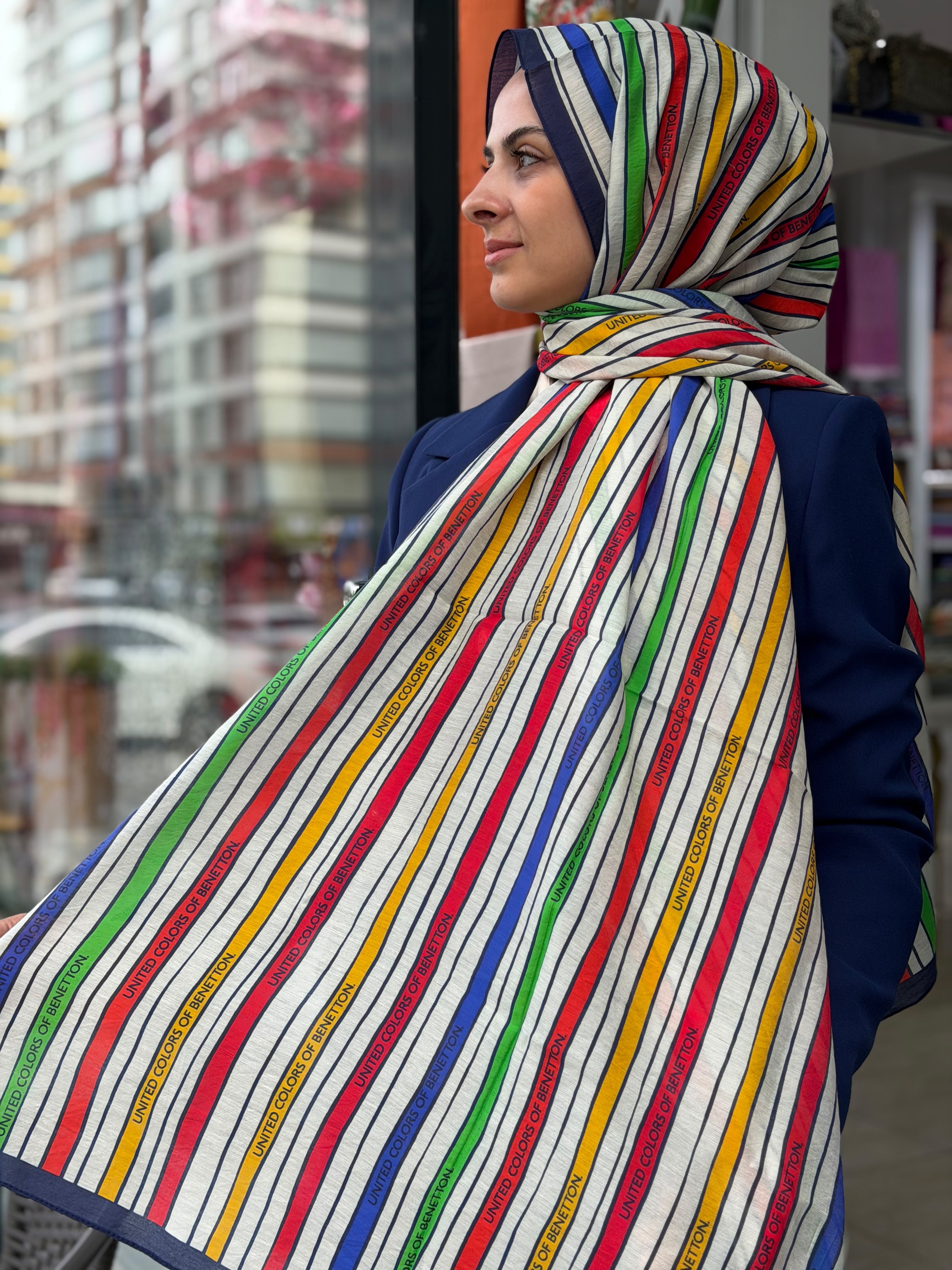 Benetton Desenli Şal